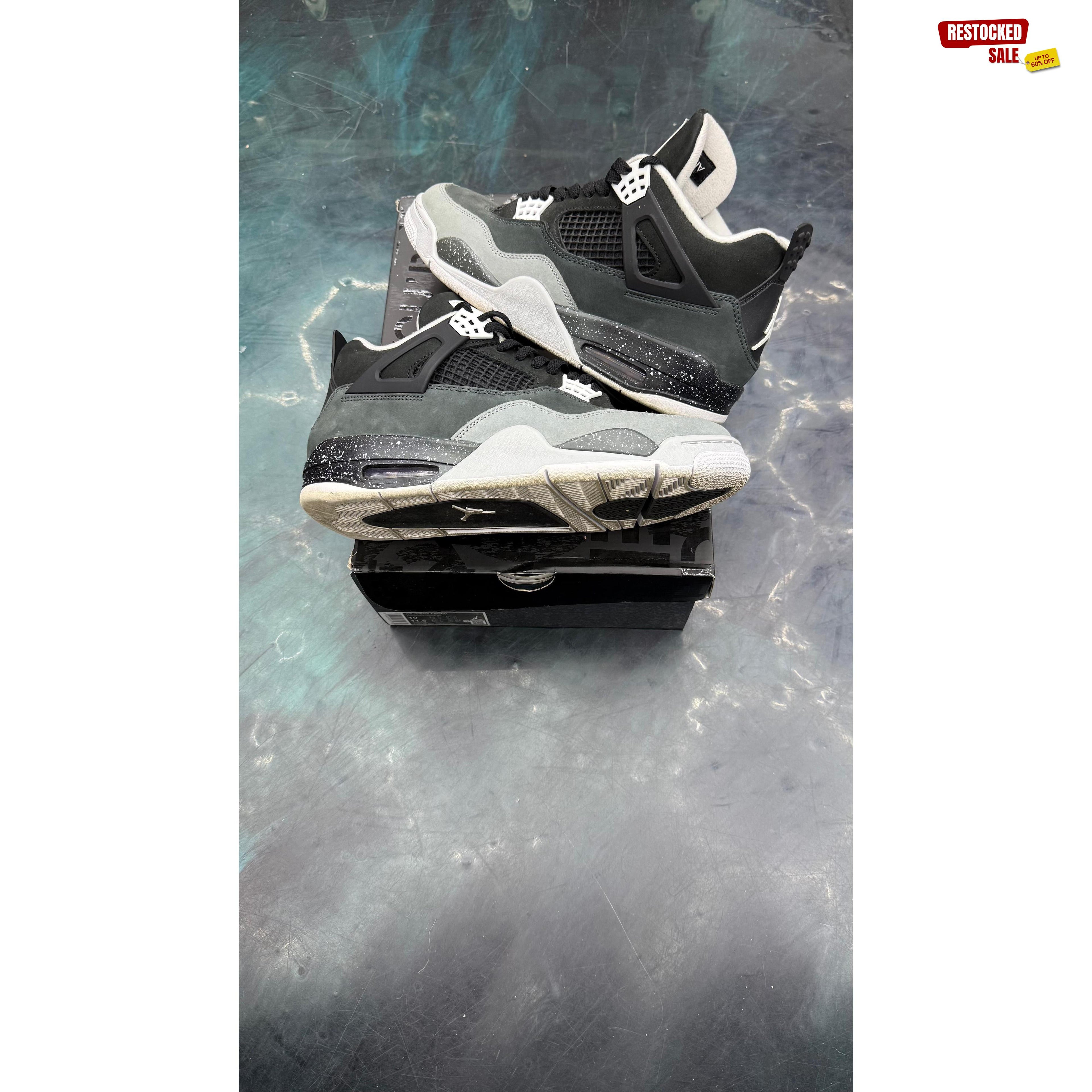 JORDAN 4 RETRO FEAR PRE OWNED SIZE 10