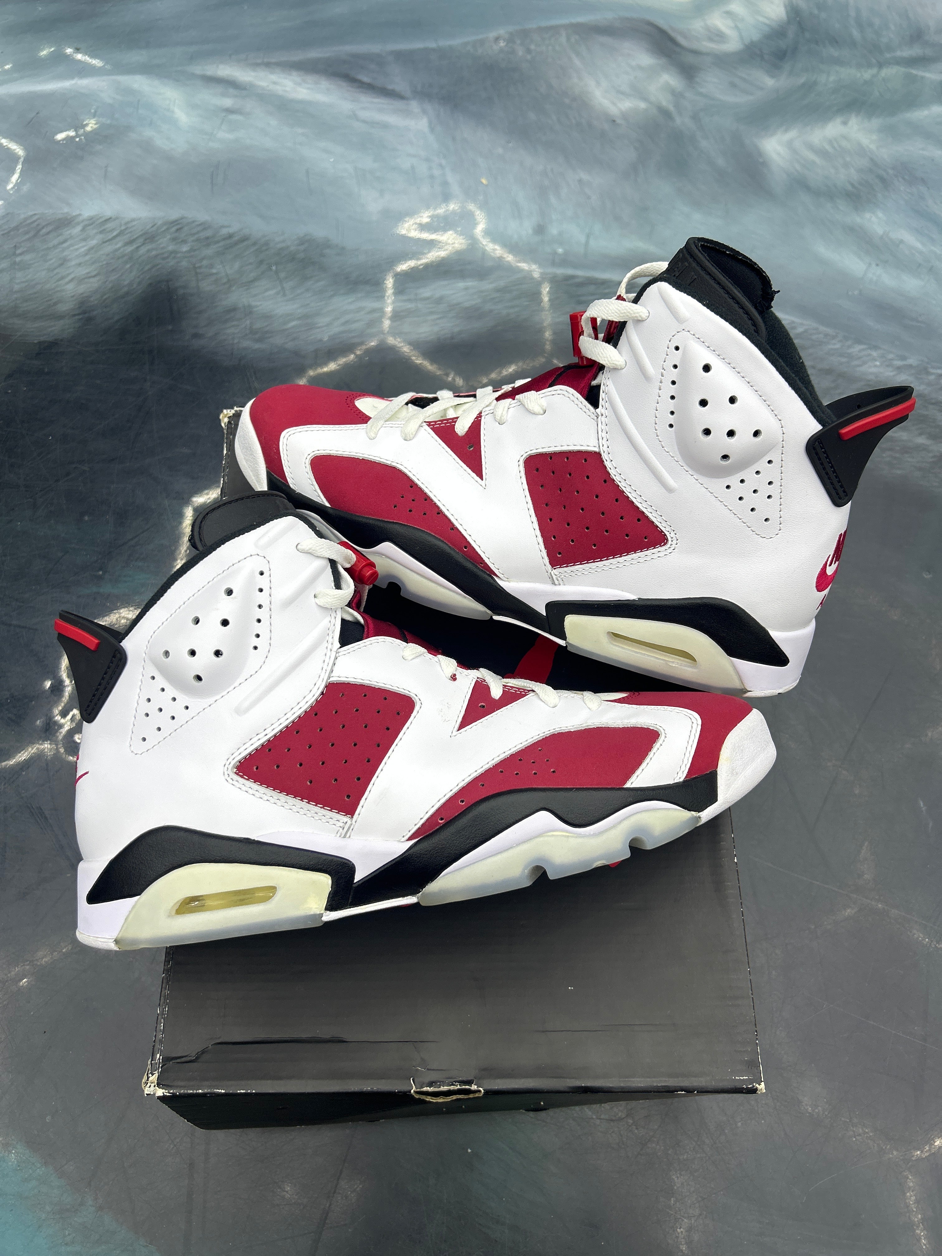 JORDAN 6 RETRO CARDINAL PRE OWNED SIZE 11.5