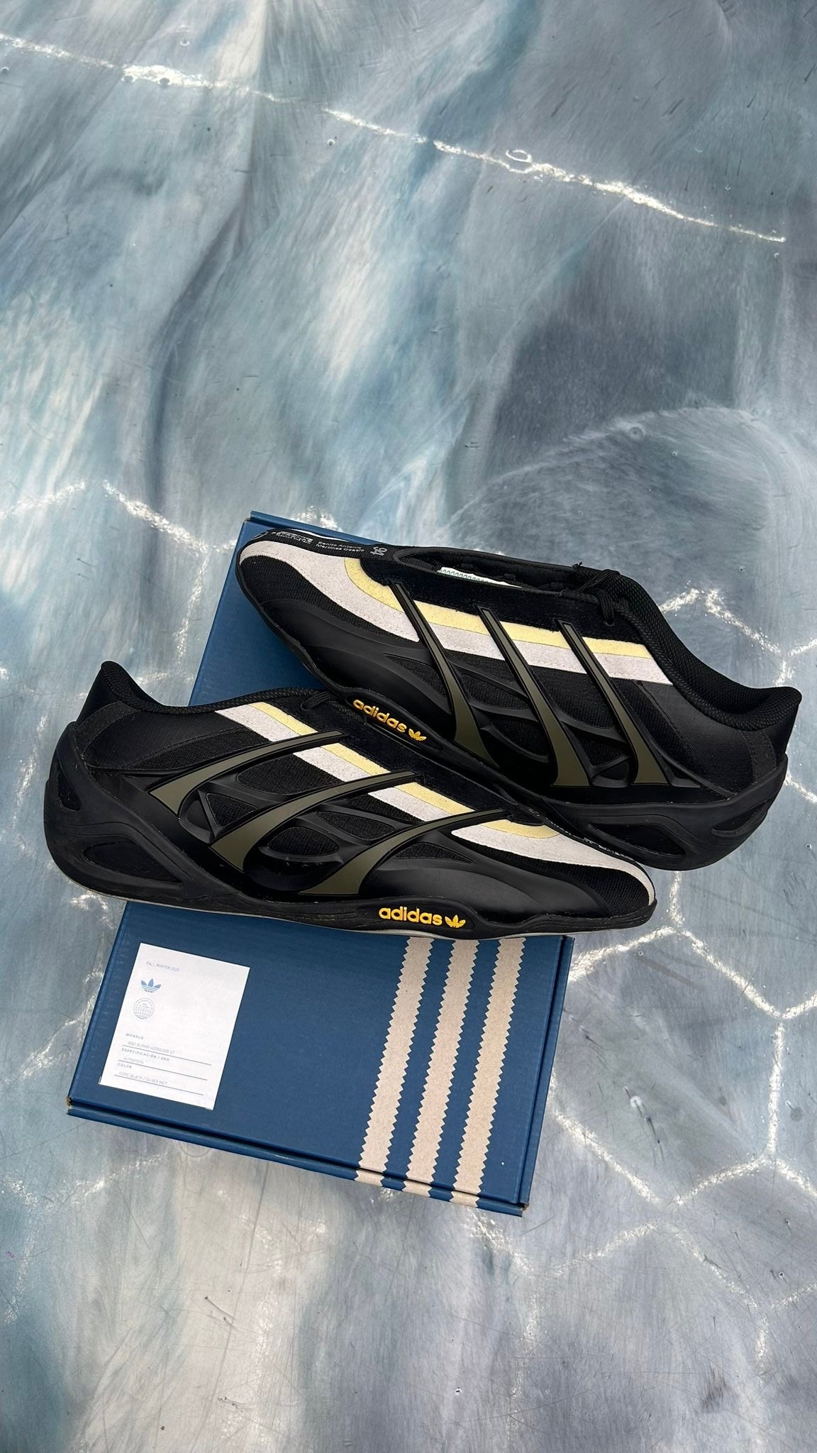 ADIDAS ADIRACER GT BAD BUNNY X MERCEDES AMG BRANCH SAND PRE OWNED SIZE 9.5