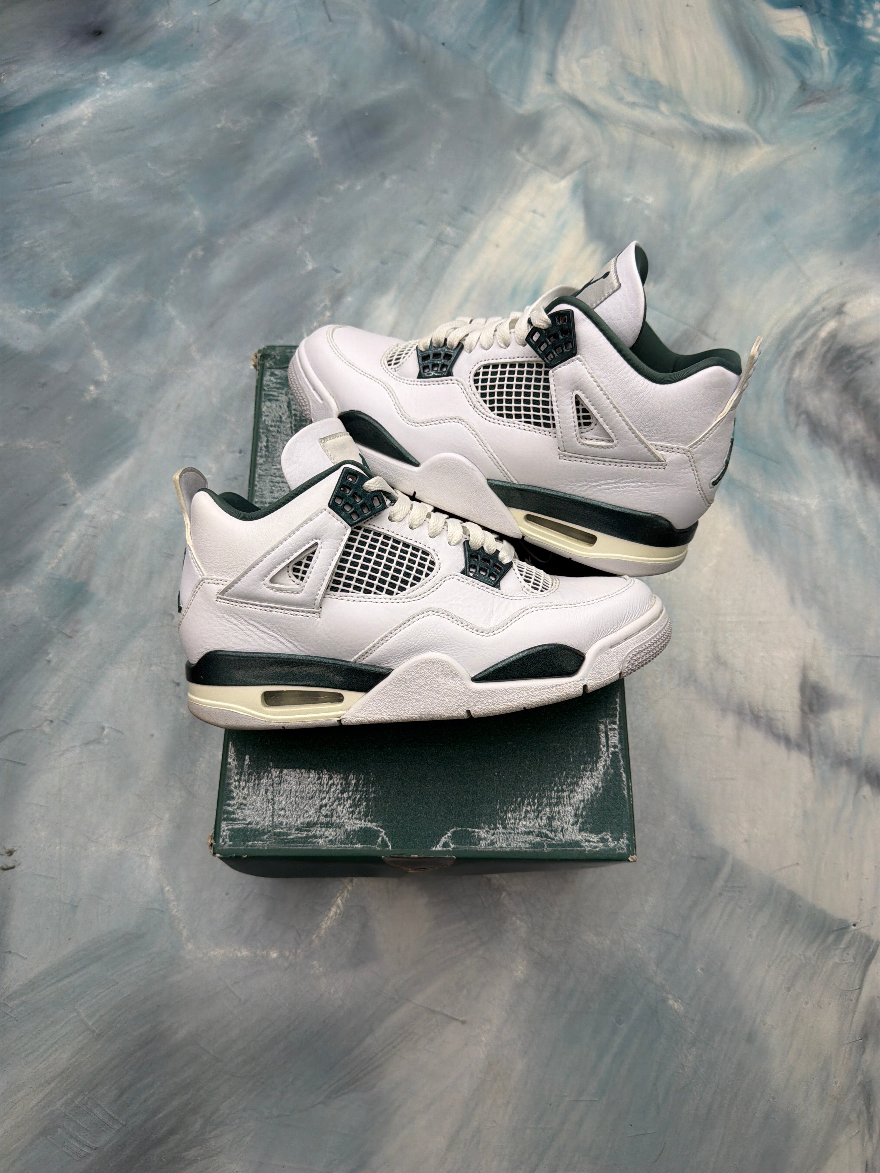 JORDAN 4 RETRO OXIDIZED GREEN PRE OWNED SIZE 7