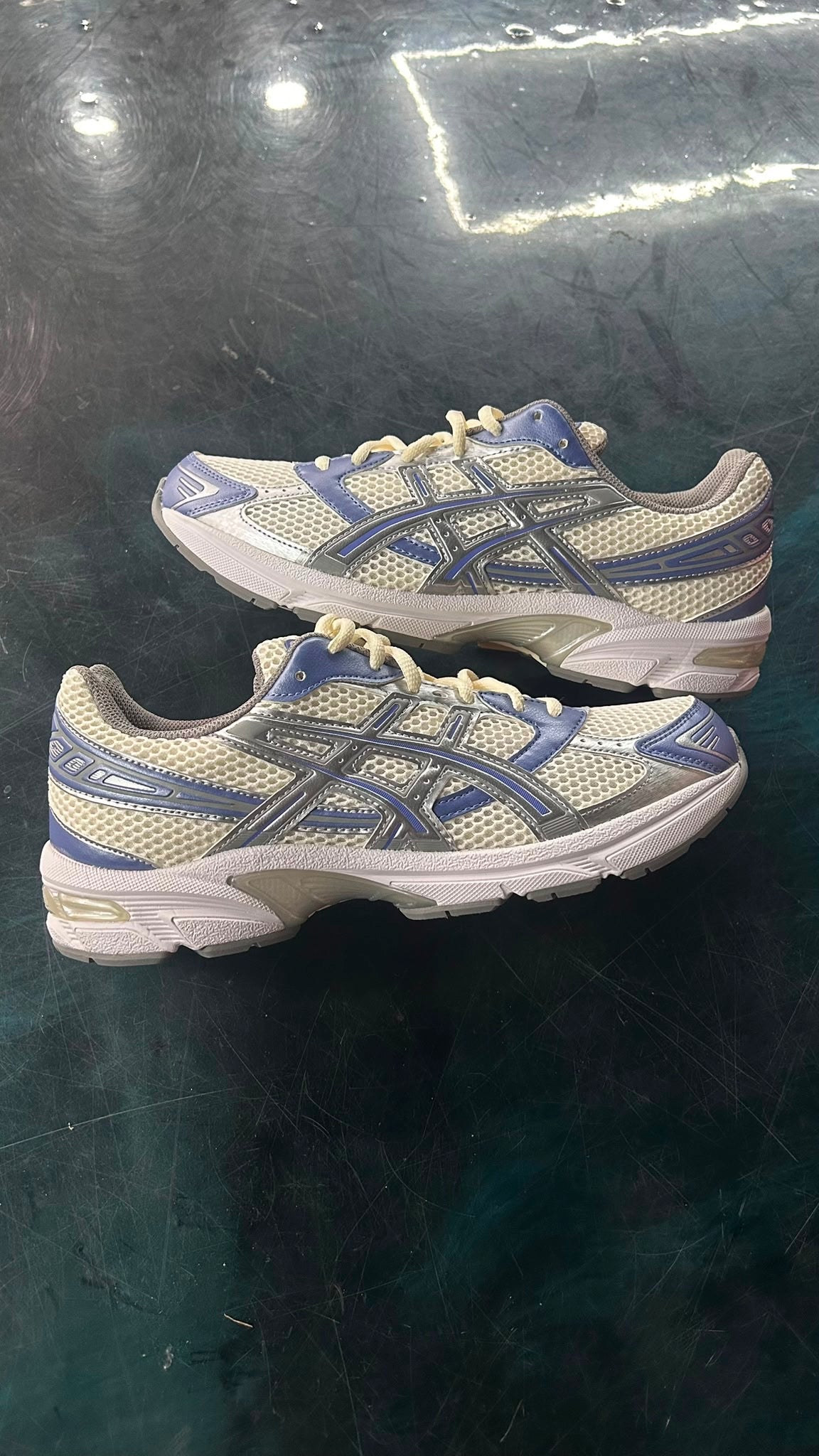 ASICS GEL-1130 CREAM BLUE BERRY DS SIZE 8.5 NO BOX