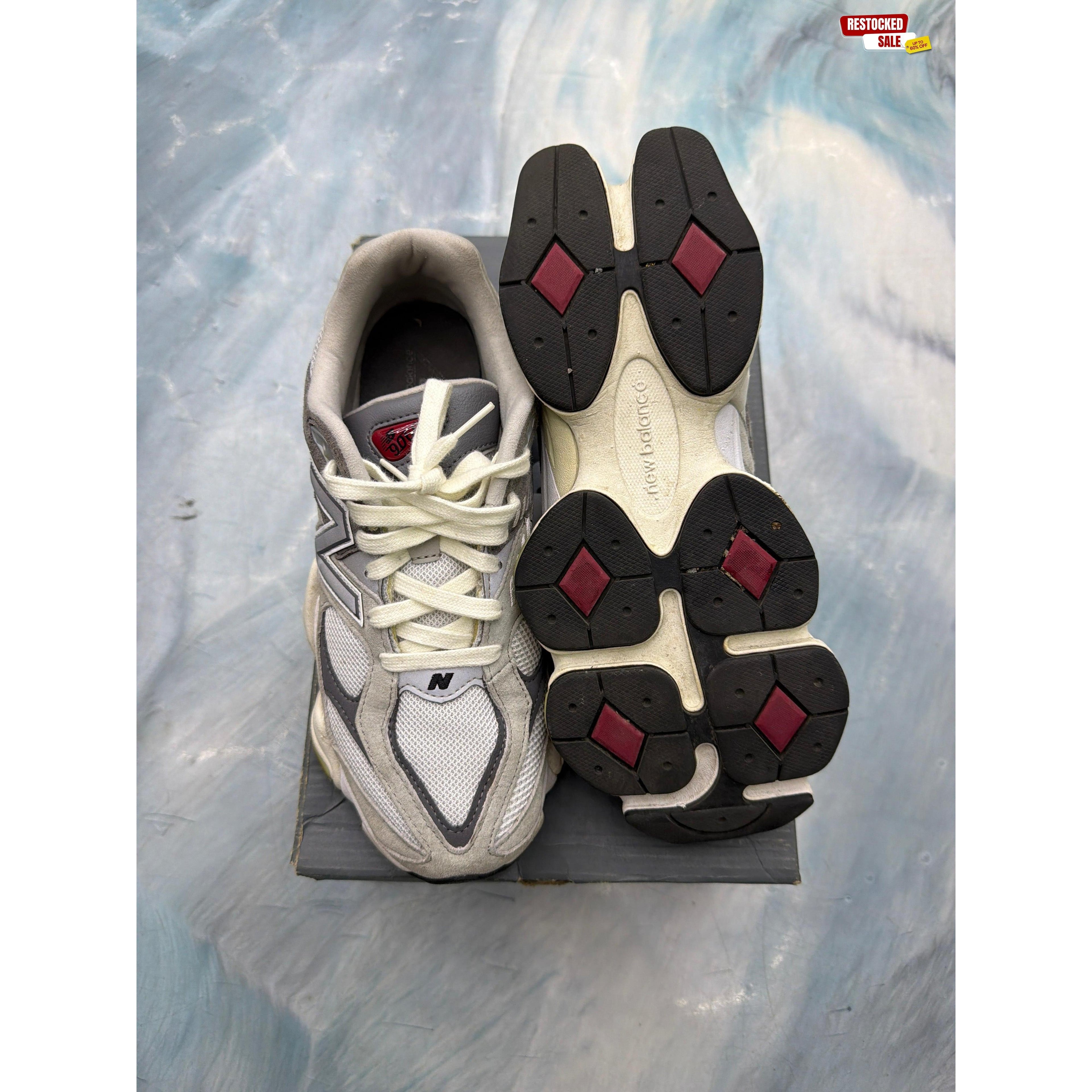 NEW BALANCE 9060 PRE OWNED SIZE 8 REP BOX