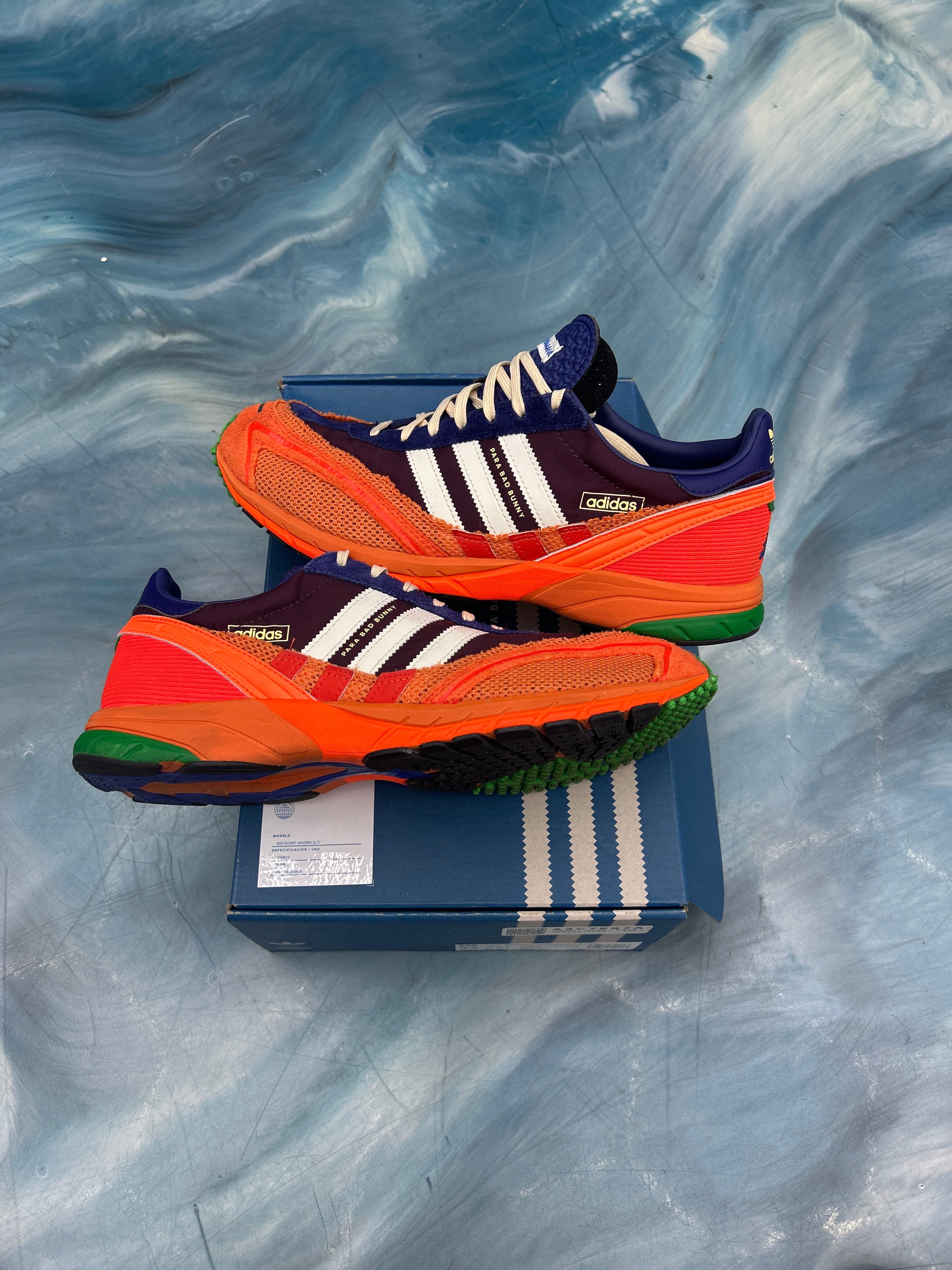ADIDAS ADIZERO SL 72 BAD BUNNY MAROON PRE OWNED SIZE 11