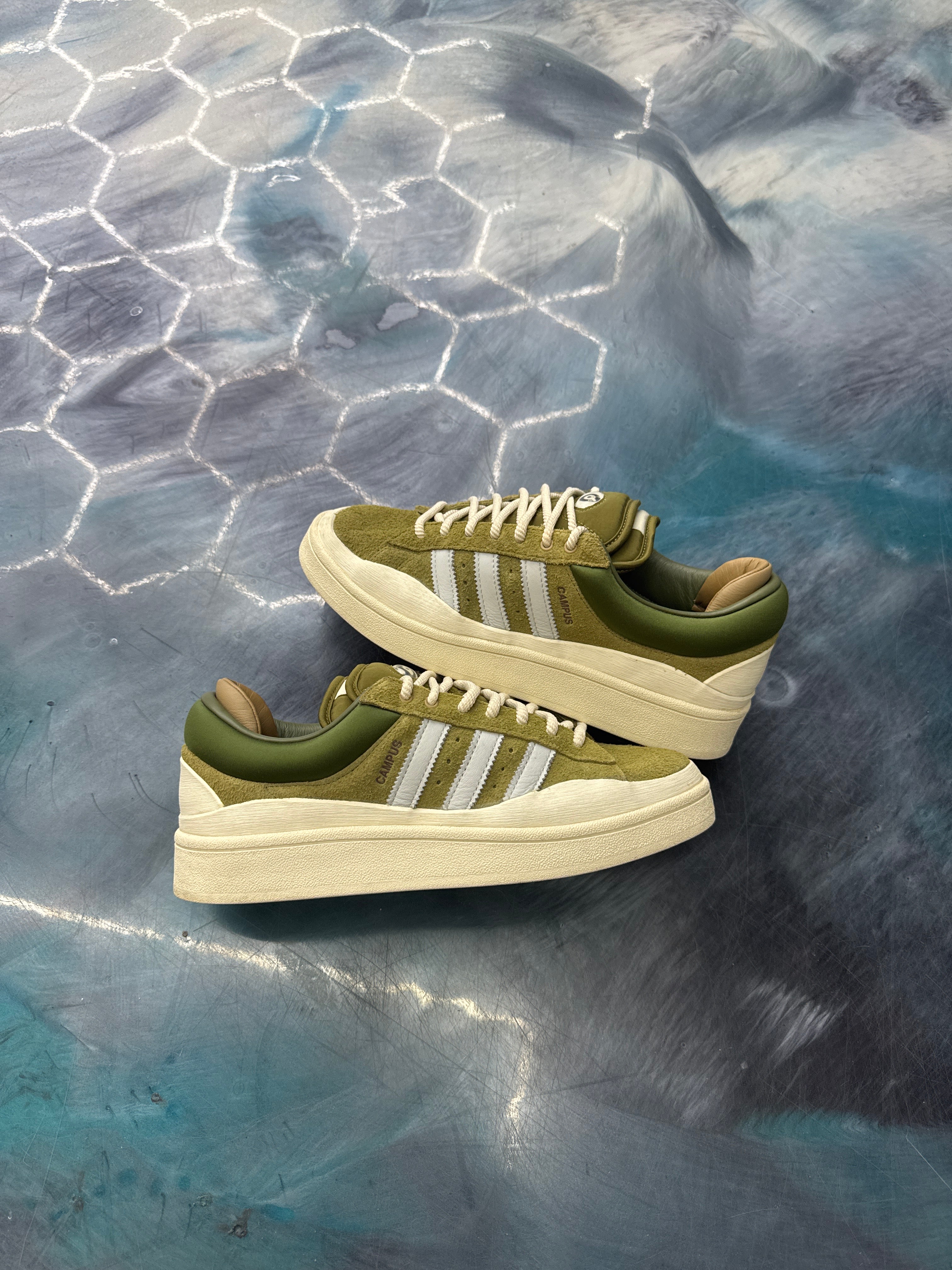 ADIDAS CAMPUS LIGHT BAD BUNNY WILD MOSS PRE OWNED SIZE 7.5NO BOX