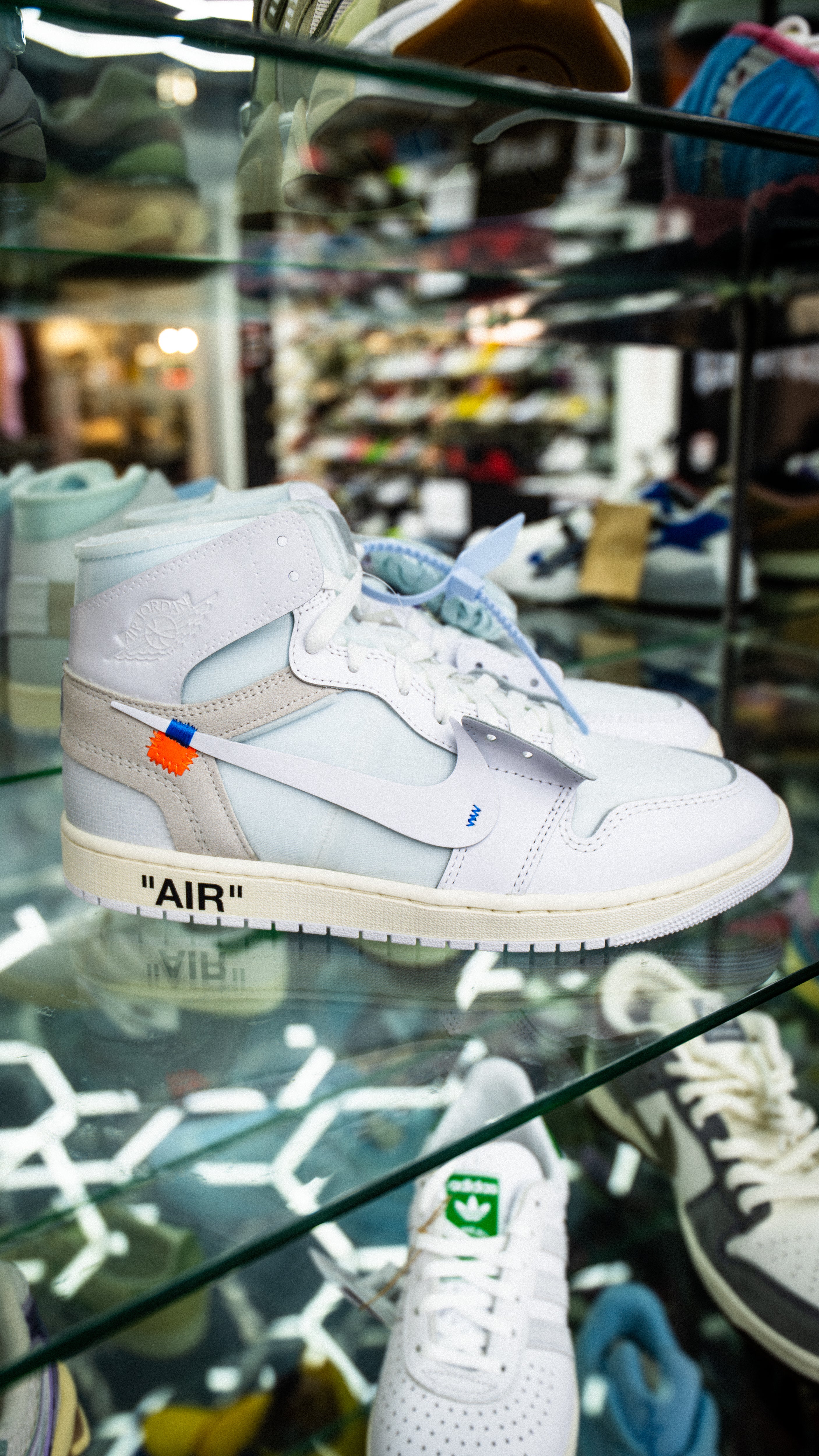 JORDAN 1 RETRO HIGH VIRGIL ABLOH ARCHIVE ALASKA