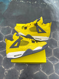 JORDAN 4 RETRO LIGHTNING PRE OWNED SIZE 11