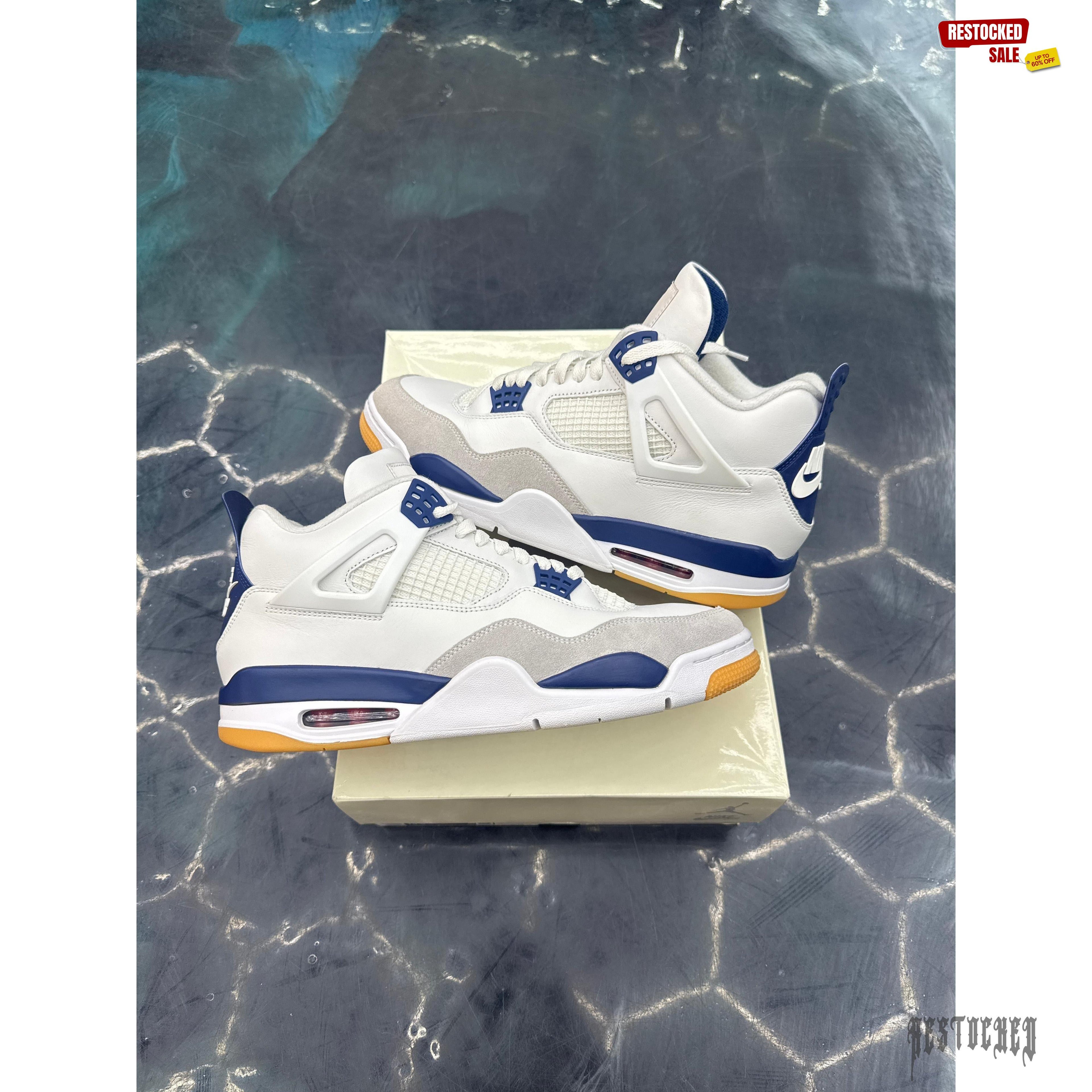 JORDAN 4 RETRO SB NAVY PRE OWNED SIZE 12