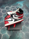 JORDAN 1 RETRO BLACK TOE PRE OWNED SIZE 11