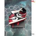 JORDAN 1 RETRO BLACK TOE PRE OWNED SIZE 11