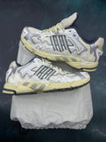 ADIDAS RESPONSE CL BAD BUNNY CREAM PRE OWNED SIZE 9.5