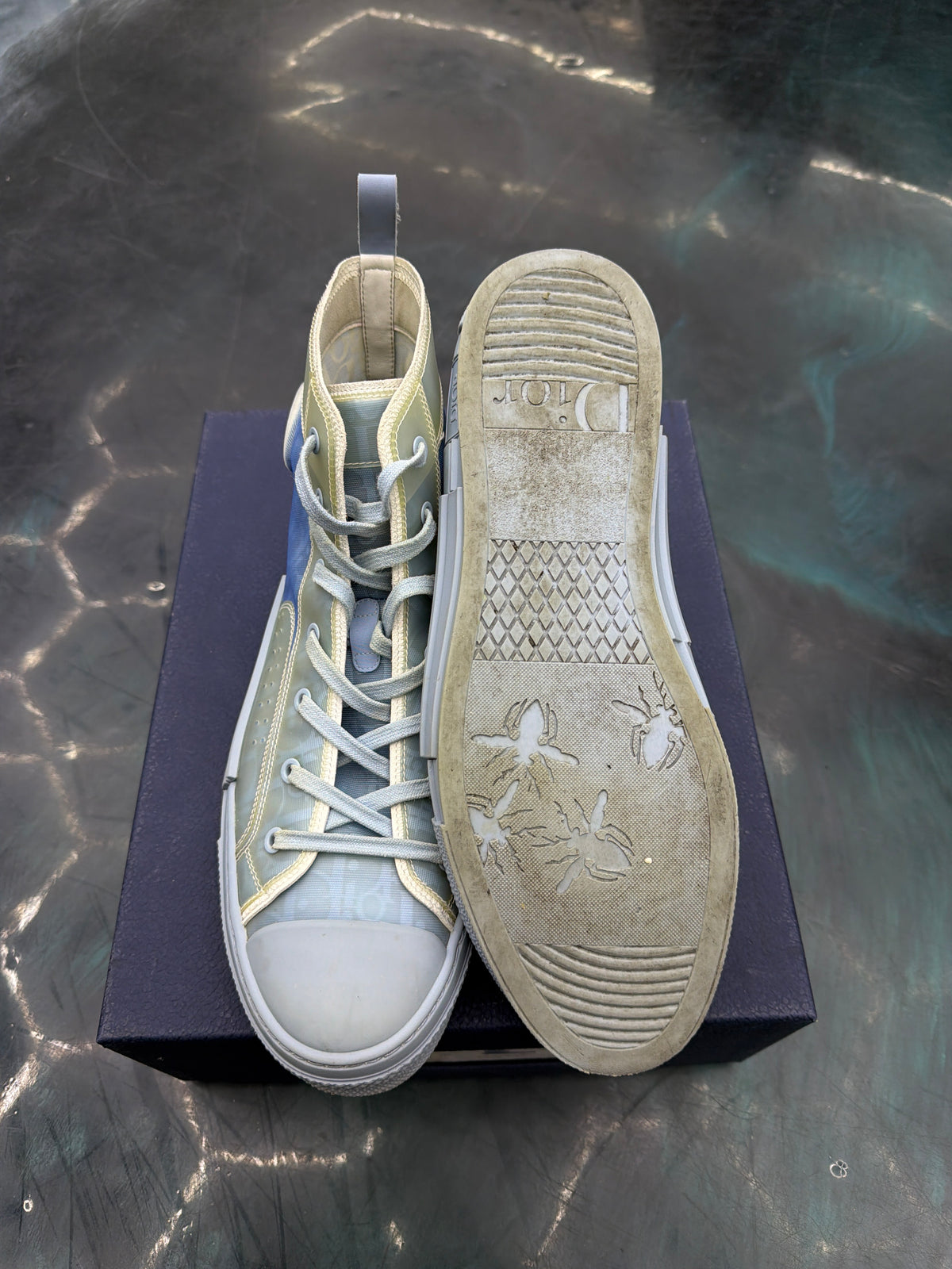 DIOR B23 HIGH TOP DANIEL ARSHAM LIGHT BLUE PRE OWNED SIZE EU 45 11.5US