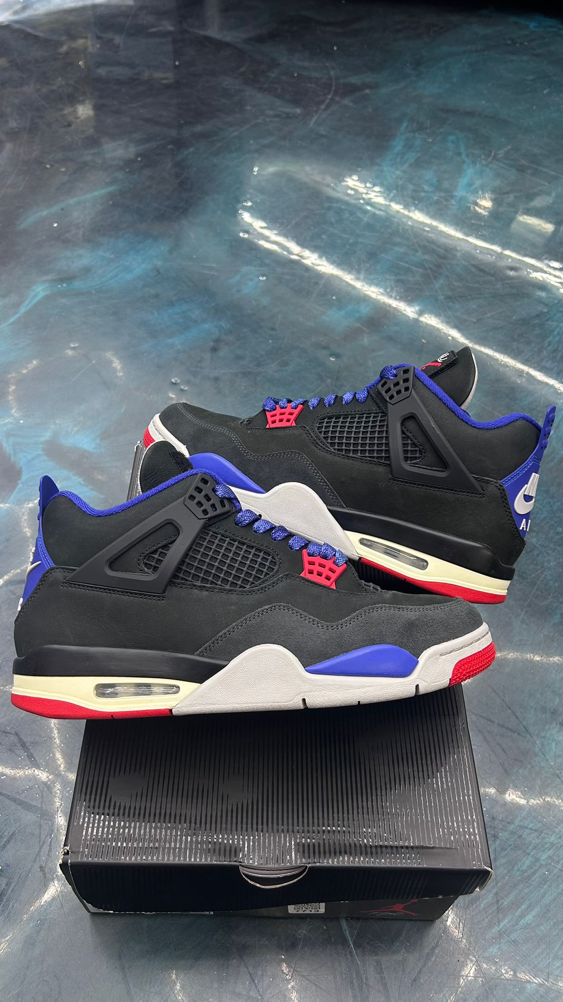 JORDAN 4 RETRO RARE AIR PRE OWNED SIZE 11