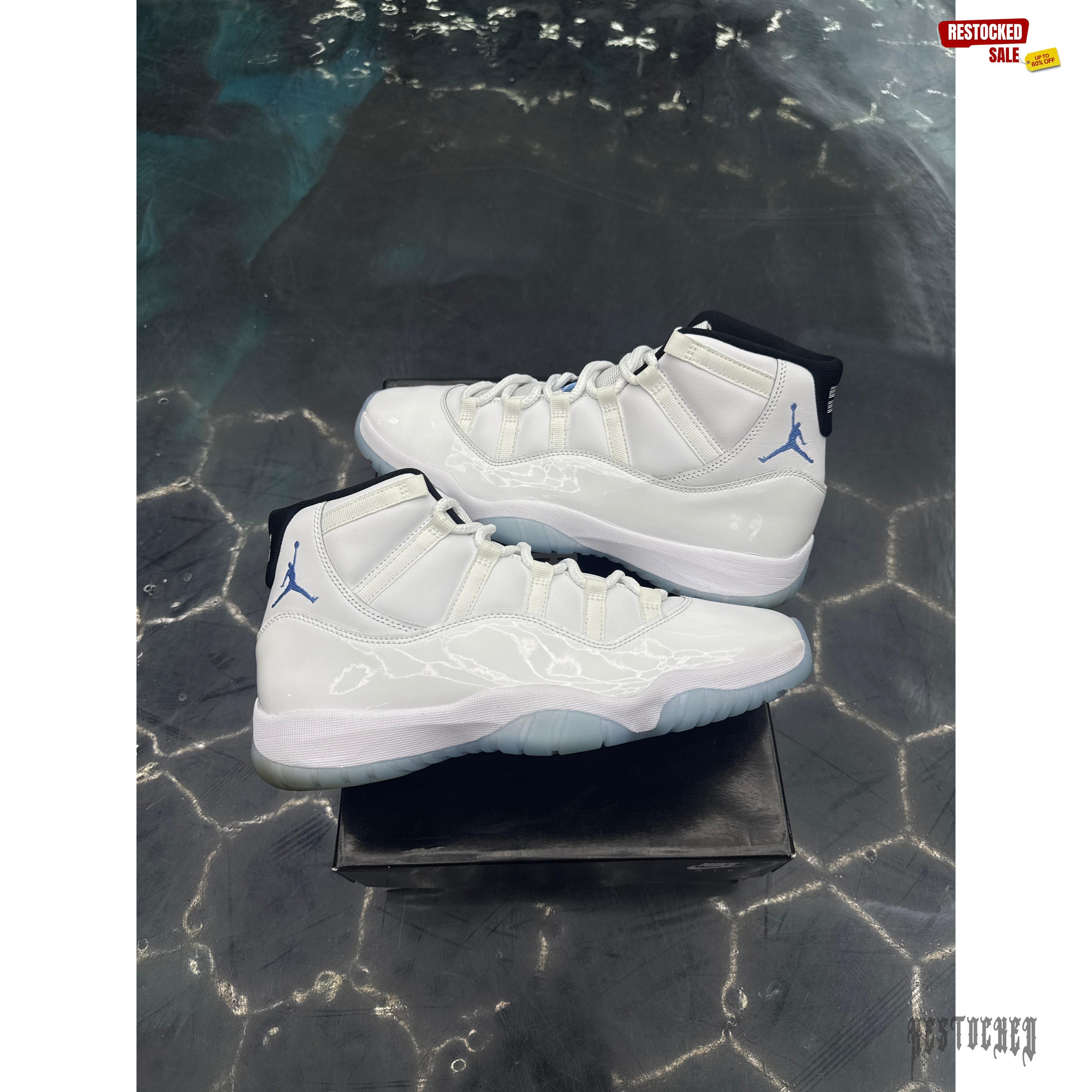 JORDAN 11 RETRO LEGEND BLUE PRE OWNED SIZE 11