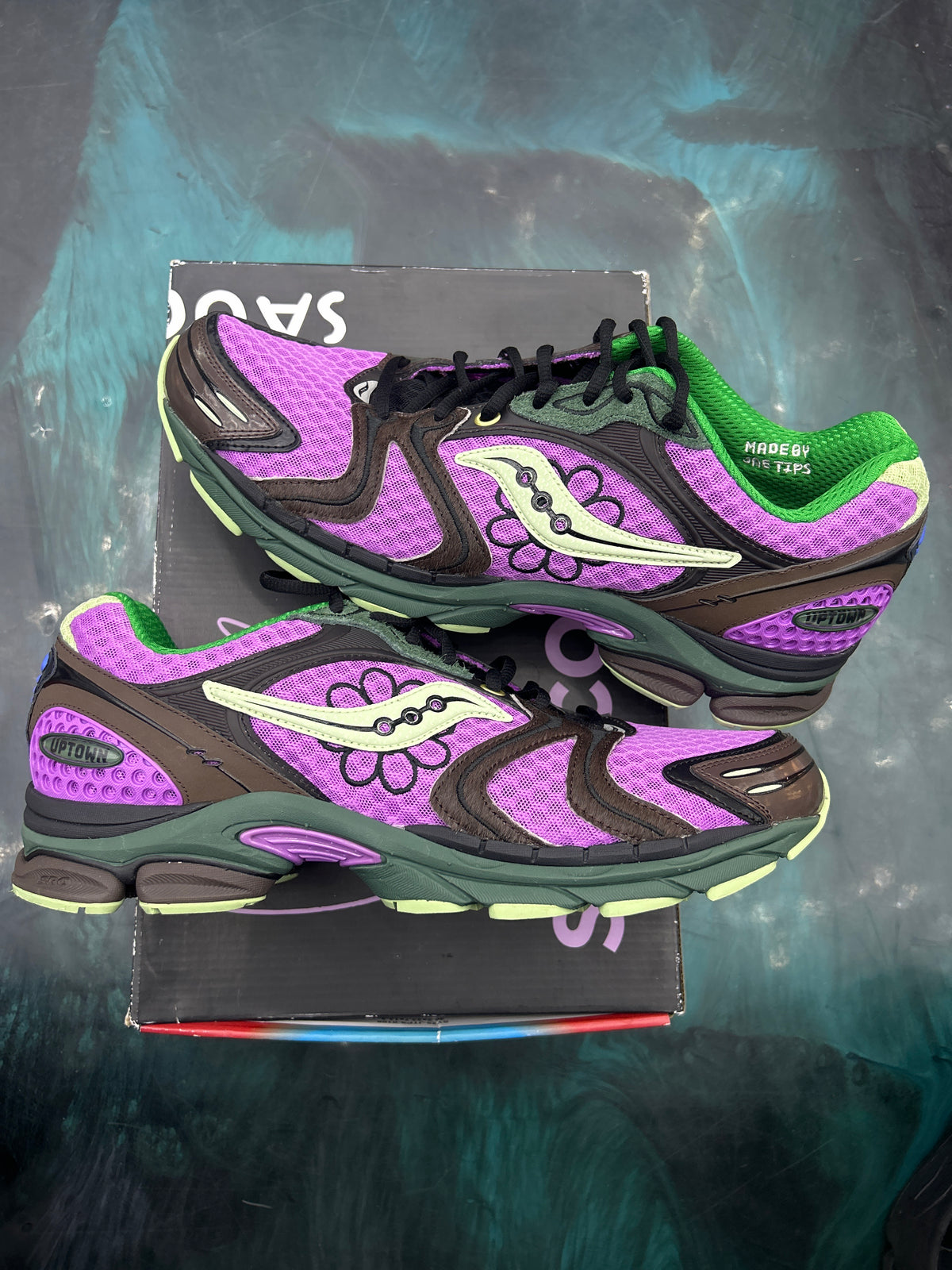 SAUCONY PROGRID TRIUMPH 4 JAE TIPS FLOWER GROW UPTOWN PERILLA PRE OWNED SIZE 13