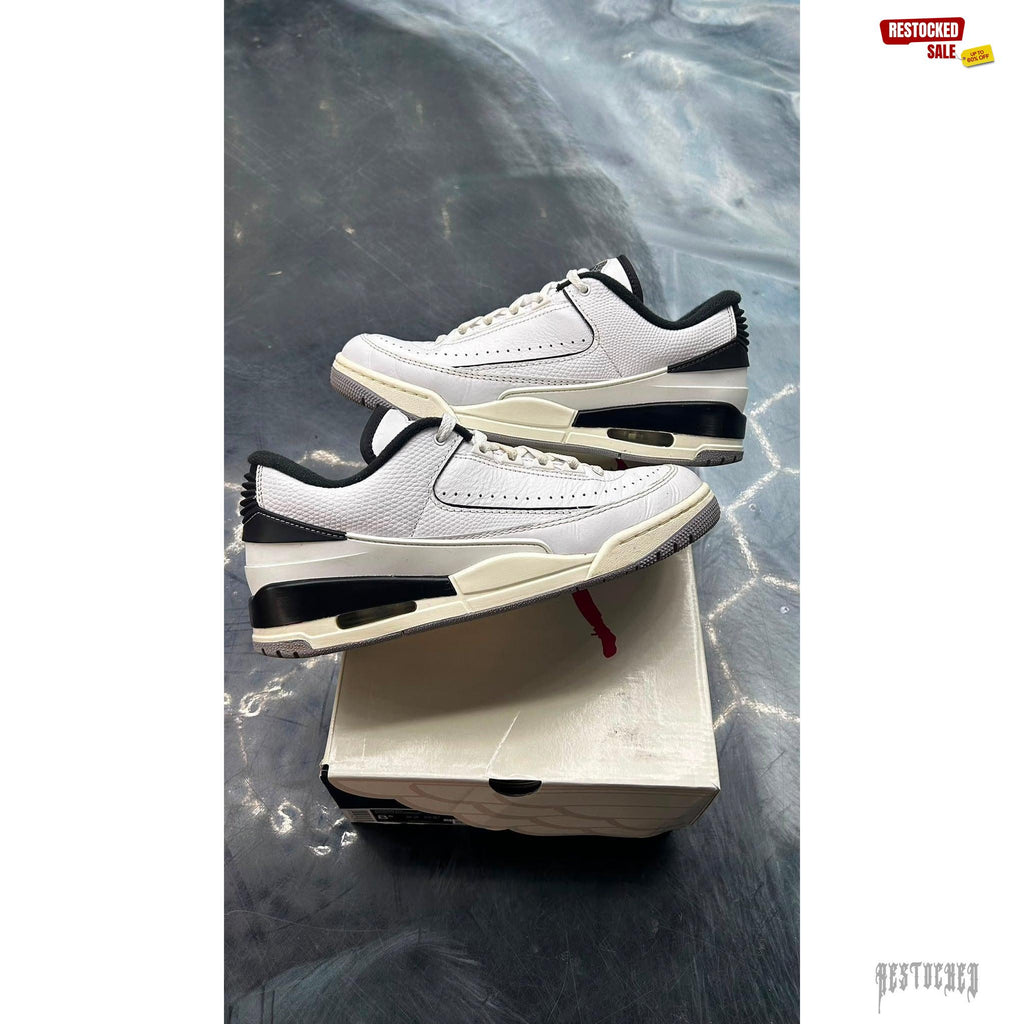JORDAN 2/3 WHITE BLACK PRE OWNED SIZE 8.5