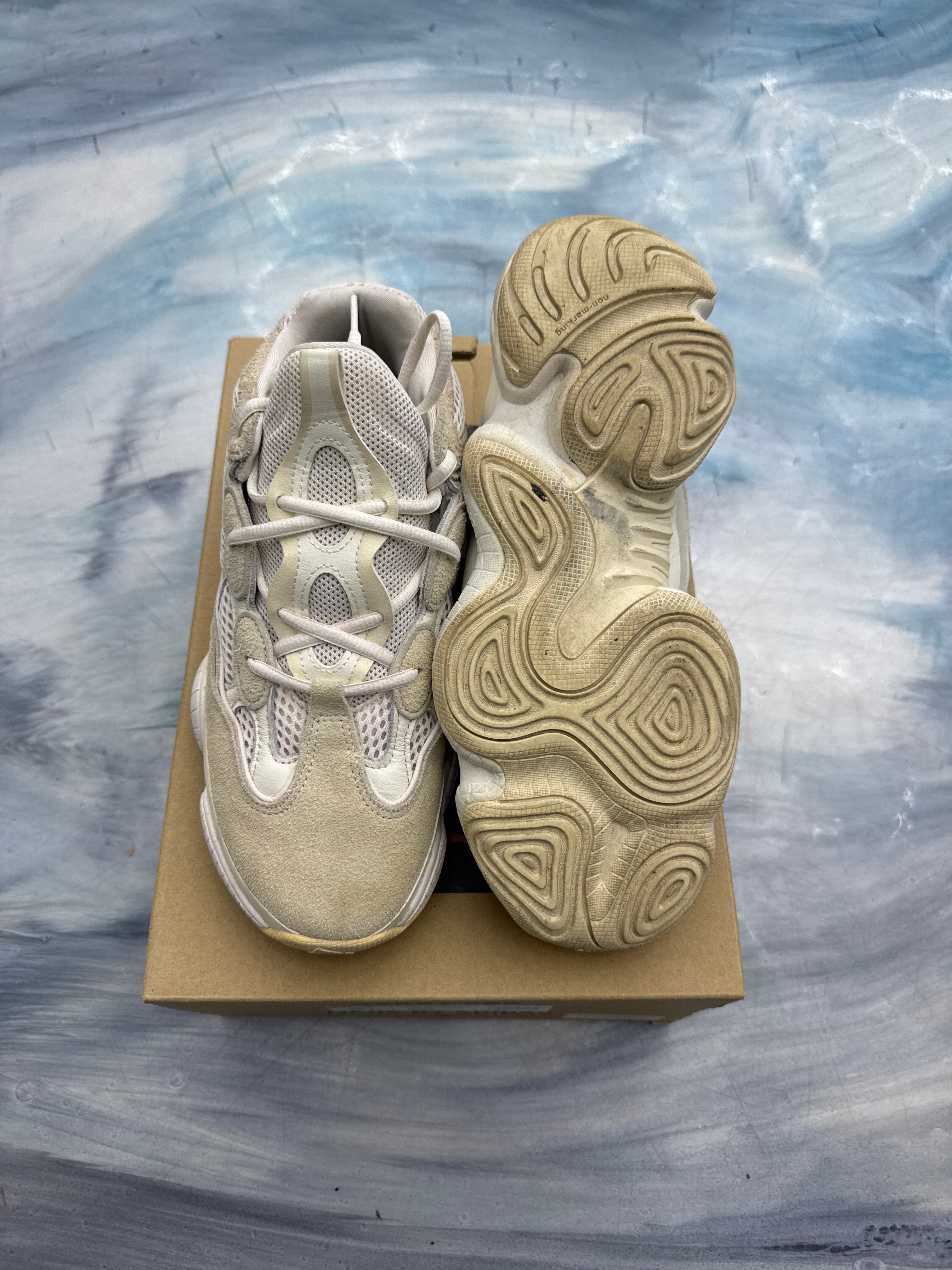 ADIDAS YEEZY 500 BONE WHITE (2023) PRE OWNED SIZE 9.5