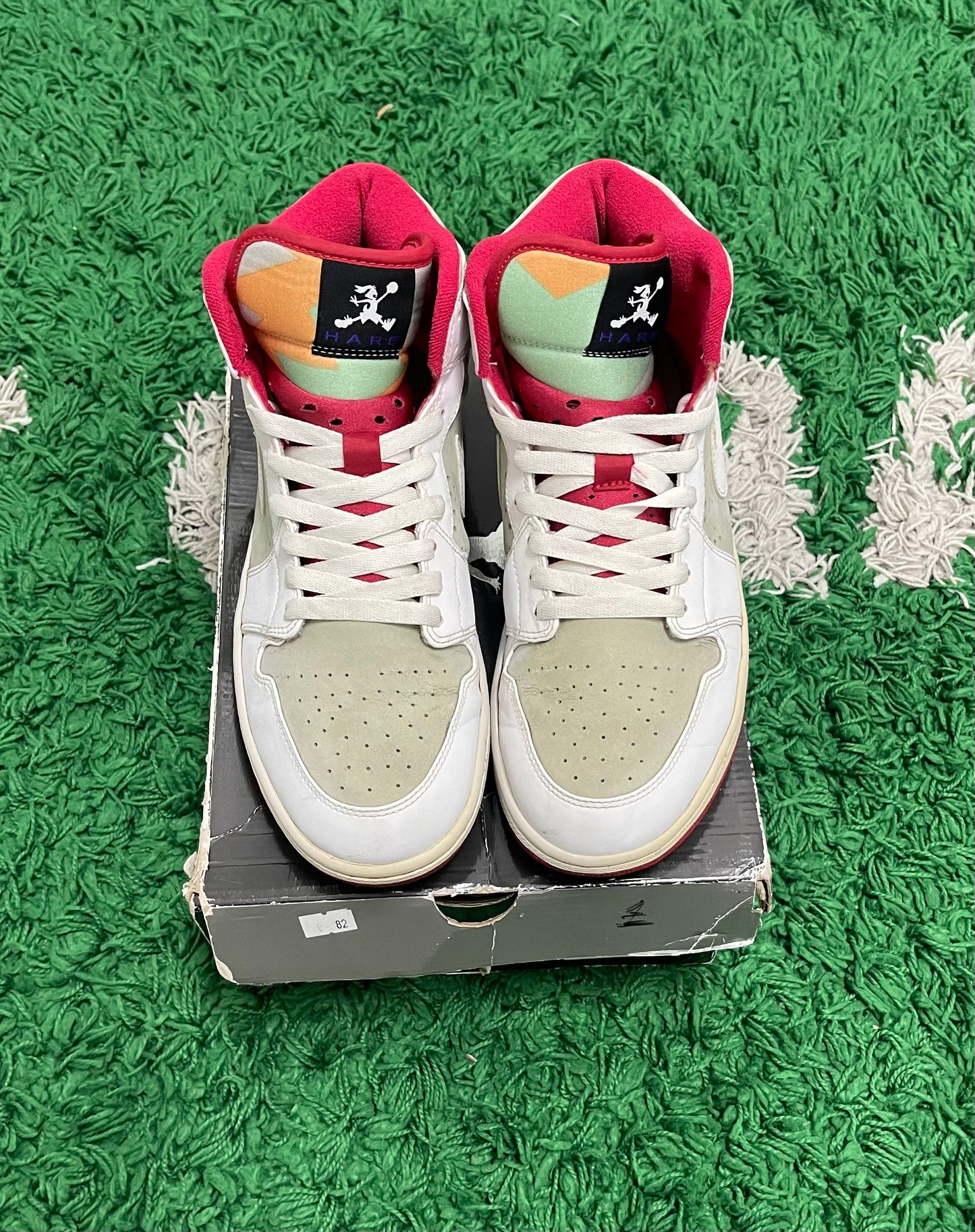 JORDAN 1 RETRO HARE JORDAN (2009) PRE-OWNED SIZE 10