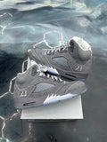 JORDAN 5 RETRO WOLF GREY PRE OWNED SIZE 10