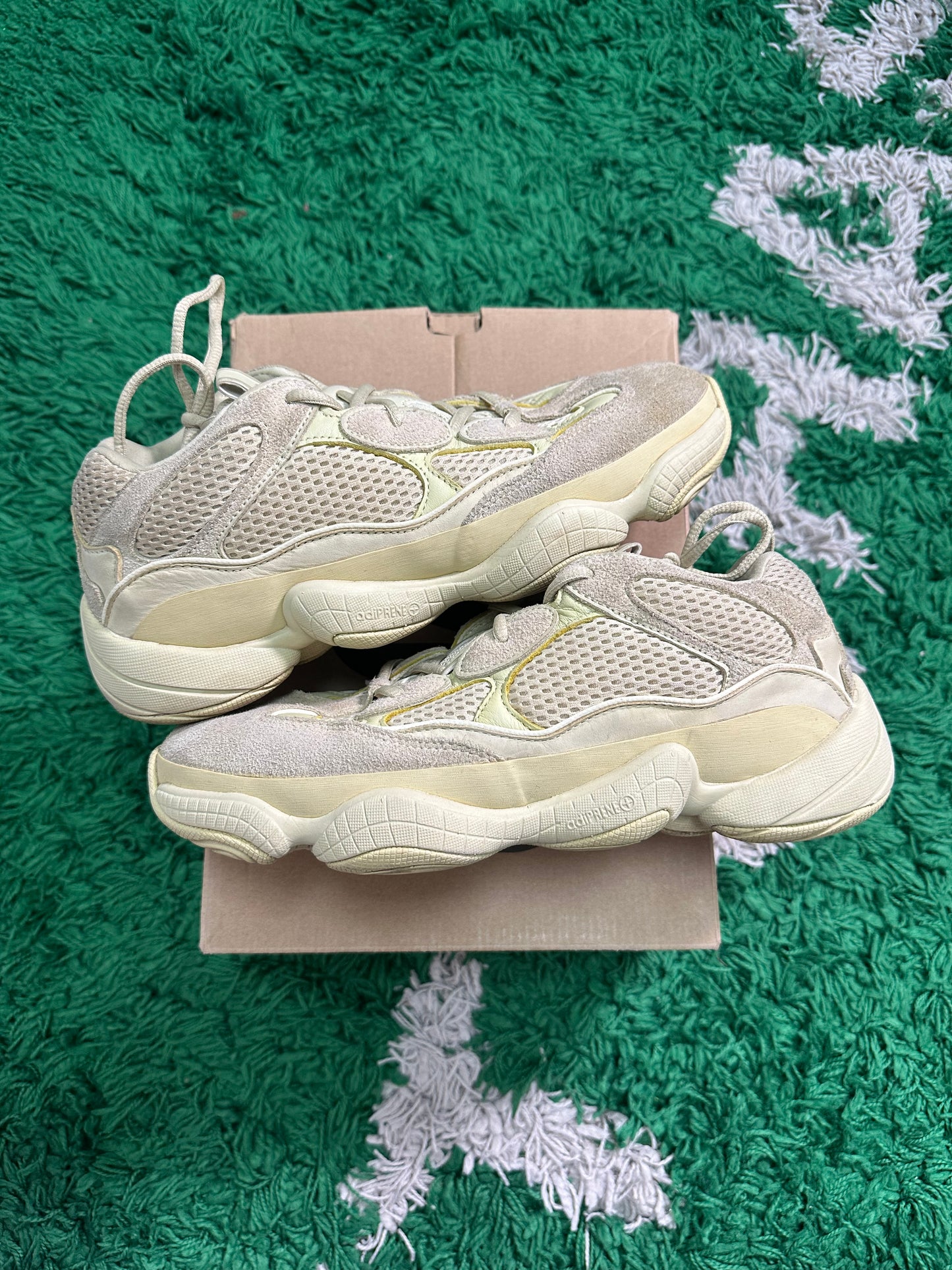 ADIDAS YEEZY 500 SUPER MOON YELLOW PRE-OWNED SIZE 9