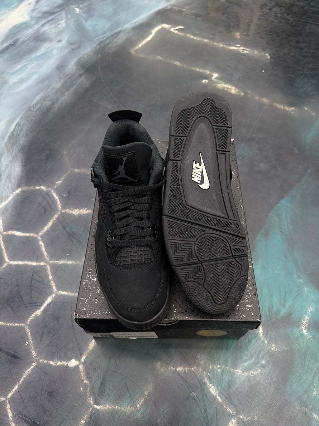 JORDAN 4 RETRO BLACK CAT PRE OWNED SIZE 12