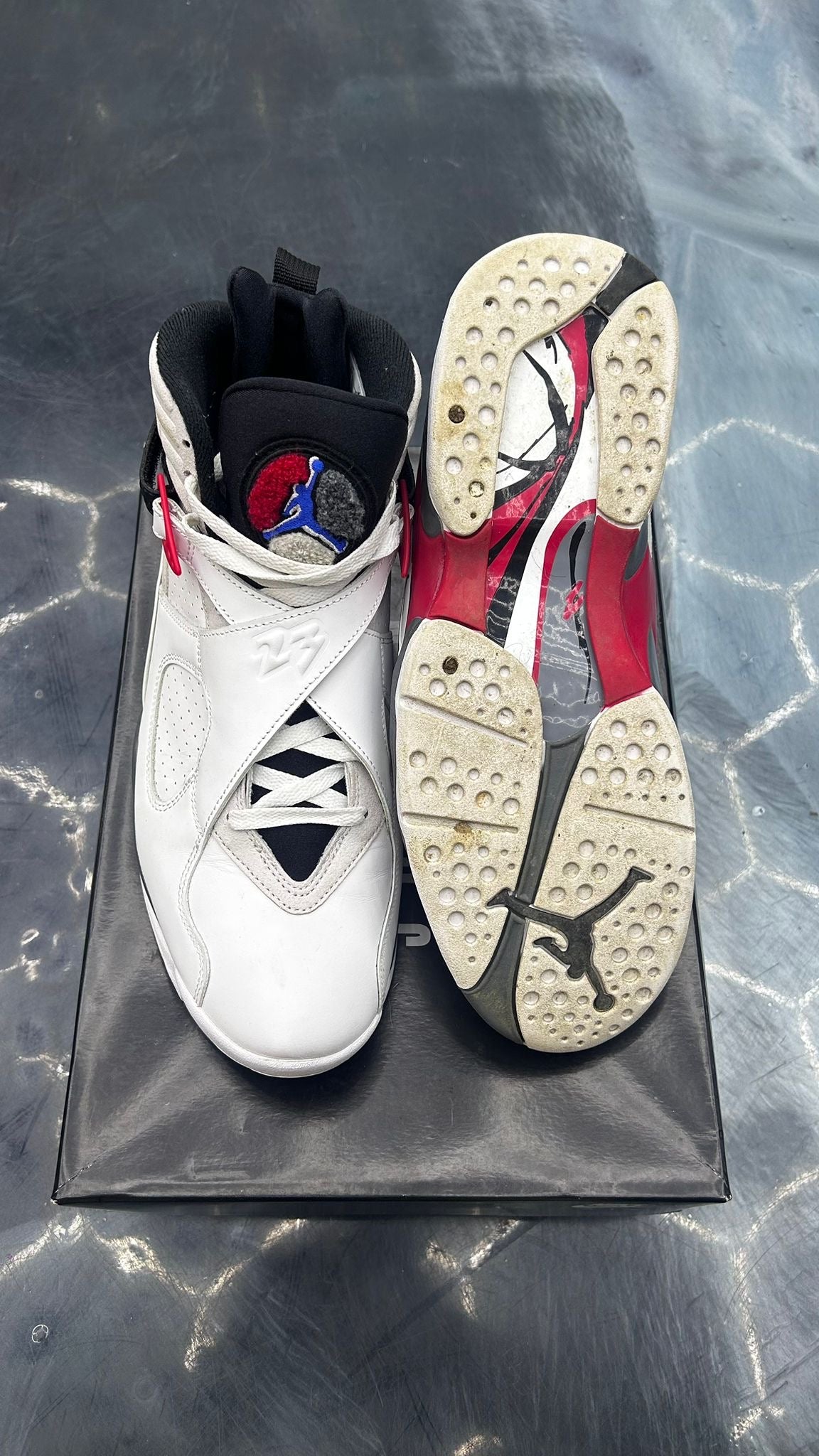 JORDAN 8 RETRO WHITE TRUE RED Pre owned SIZE 11