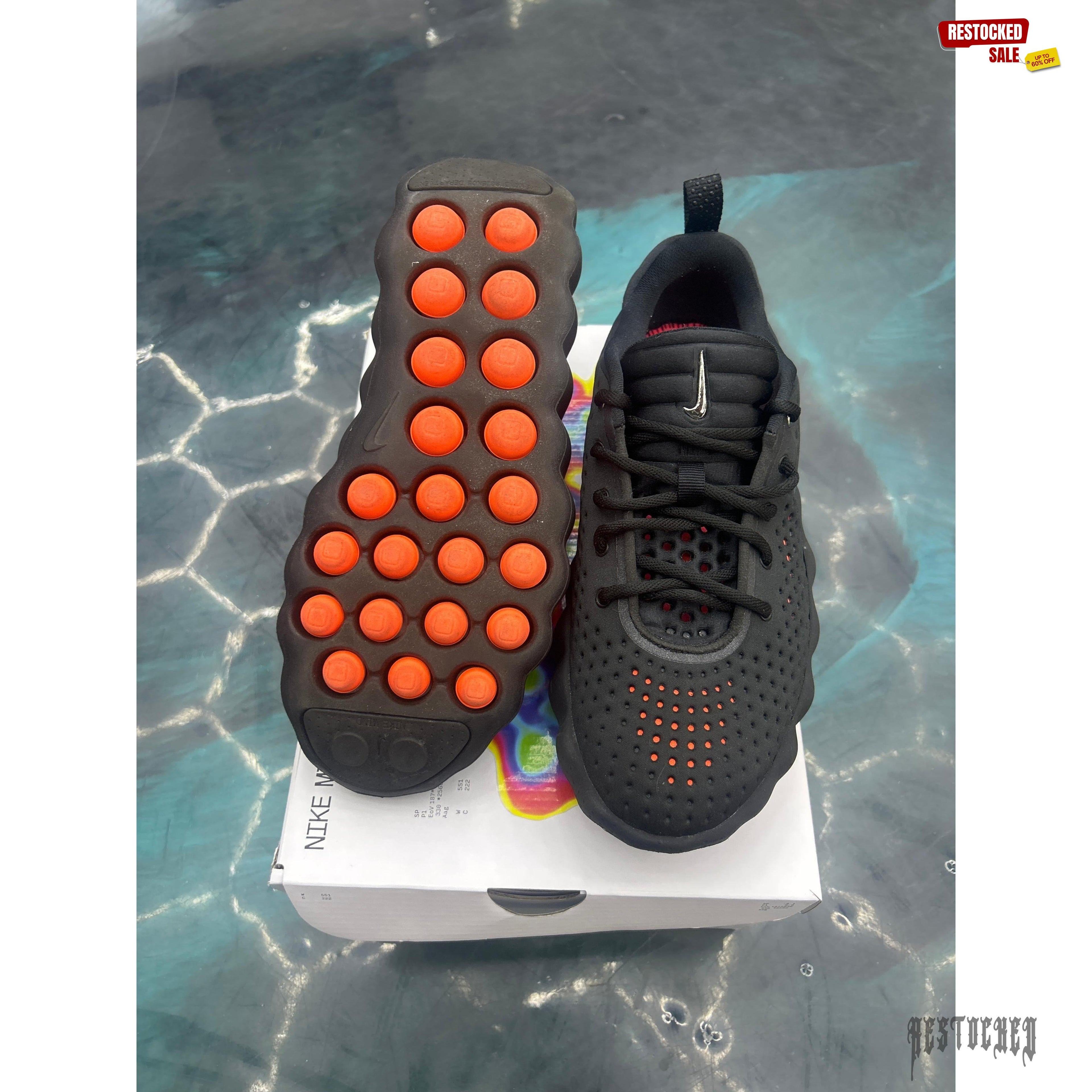 NIKE MIND 002 BLACK HYPER CRIMSON PRE OWNED SIZE 8