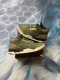 JORDAN 3 RETRO FAMILY AFFAIR PRE OWNED SIZE 8