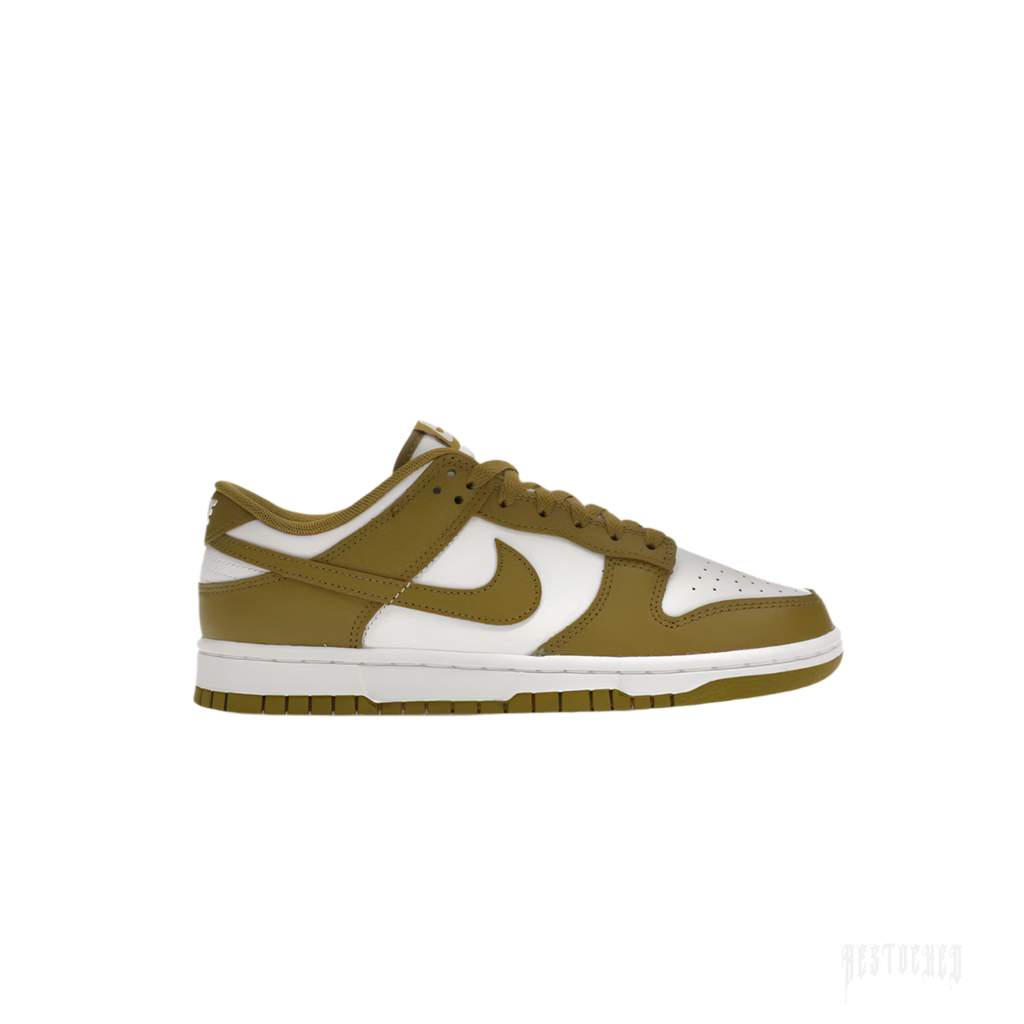 NIKE DUNK LOW RETRO PACIFIC MOSS sneakers with olive green and white leather upper, white laces, and rubber sole.