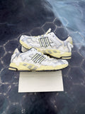 ADIDAS RESPONSE CL BAD BUNNY PRE OWNED SIZE 12