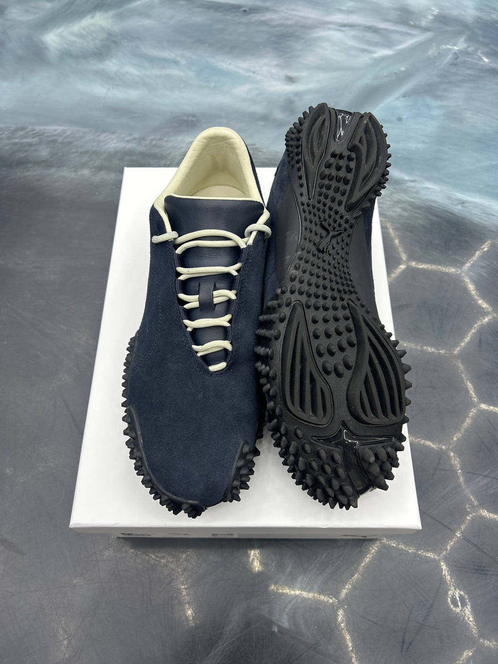 PUMA MOSTRO JJJOUND DEEP NAVY PRE OWNED SIZE SIZE 8