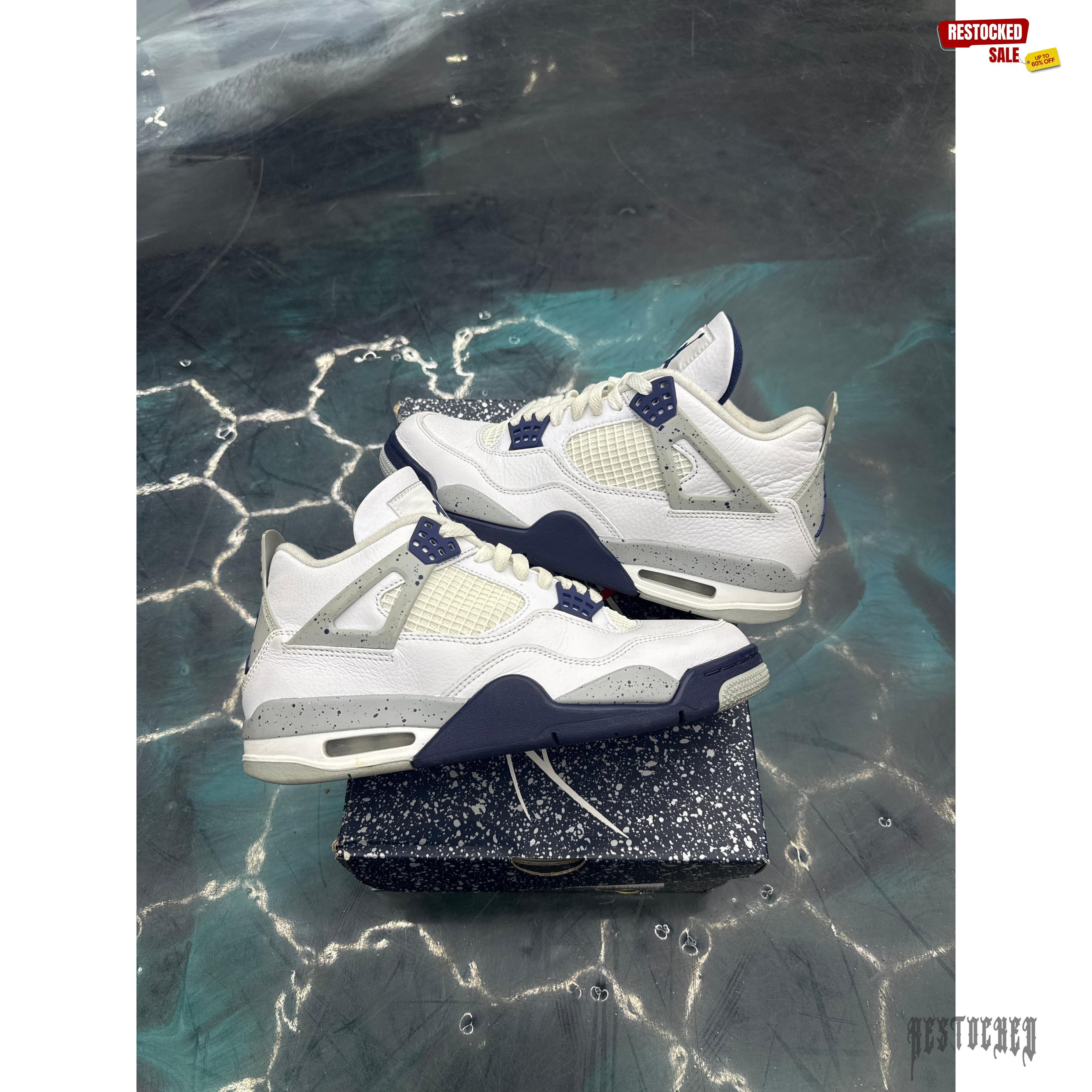 JORDAN 4 RETRO MIDNIGHT NAVY PRE OWNED SIZE 9