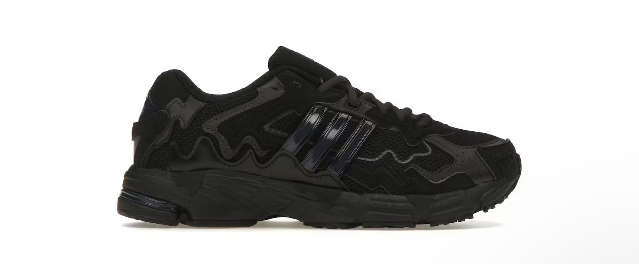 ADIDAS RESPONSE CL BAD BUNNY TRIPLE BLACK