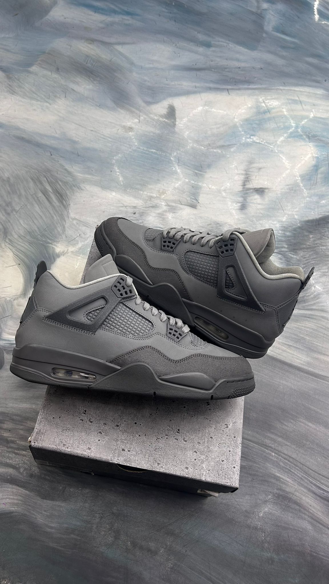 JORDAN 4 RETRO WET CEMENT PRE OWNED SIZE 12