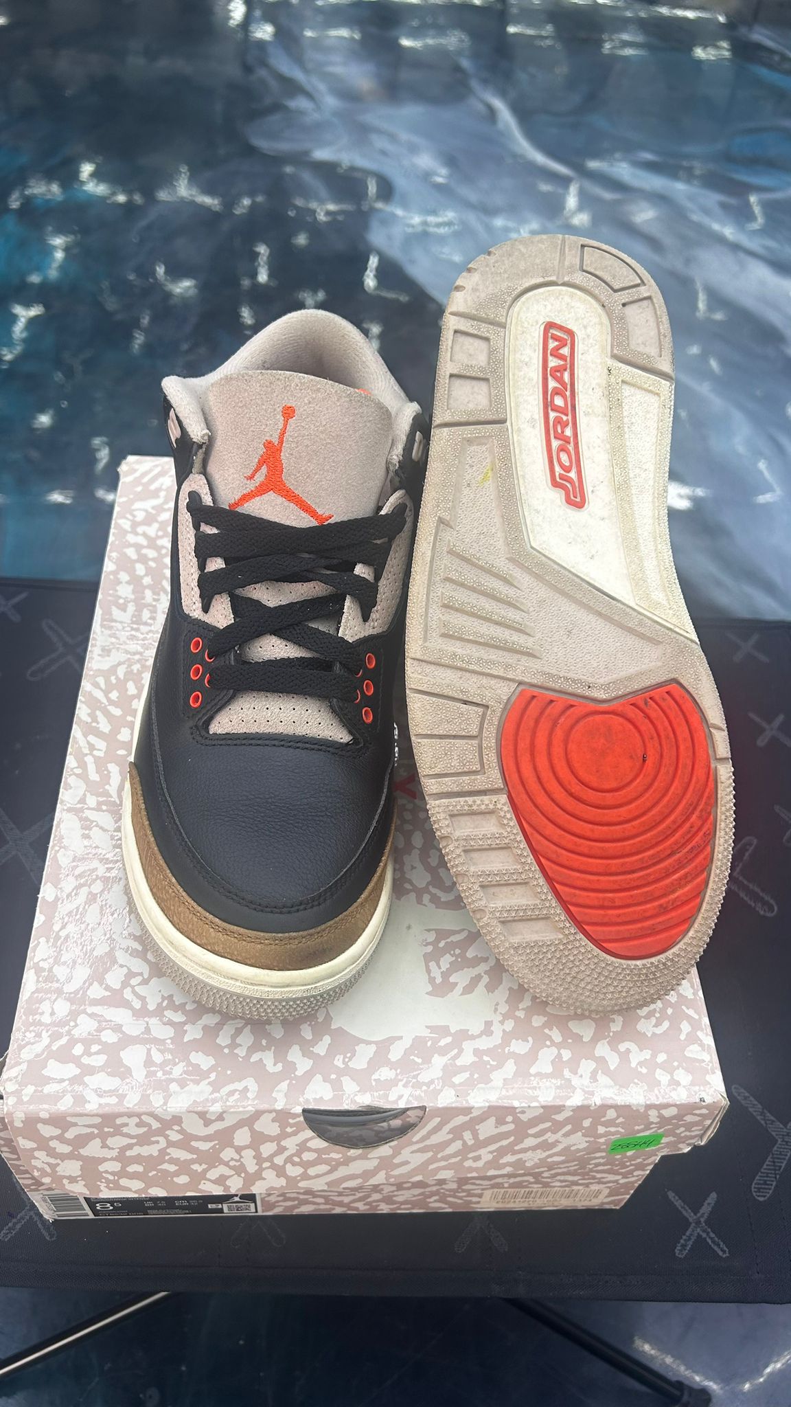 JORDAN 3 RETRO DESERT ELEPHANT PRE OWNED SIZE 8.5