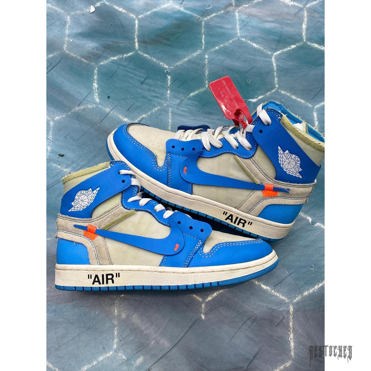 JORDAN 1 RETRO HIGH OFF WHITE UNIVERSITY BLUE PRE OWNED SIZE 6.5 NO BOX
