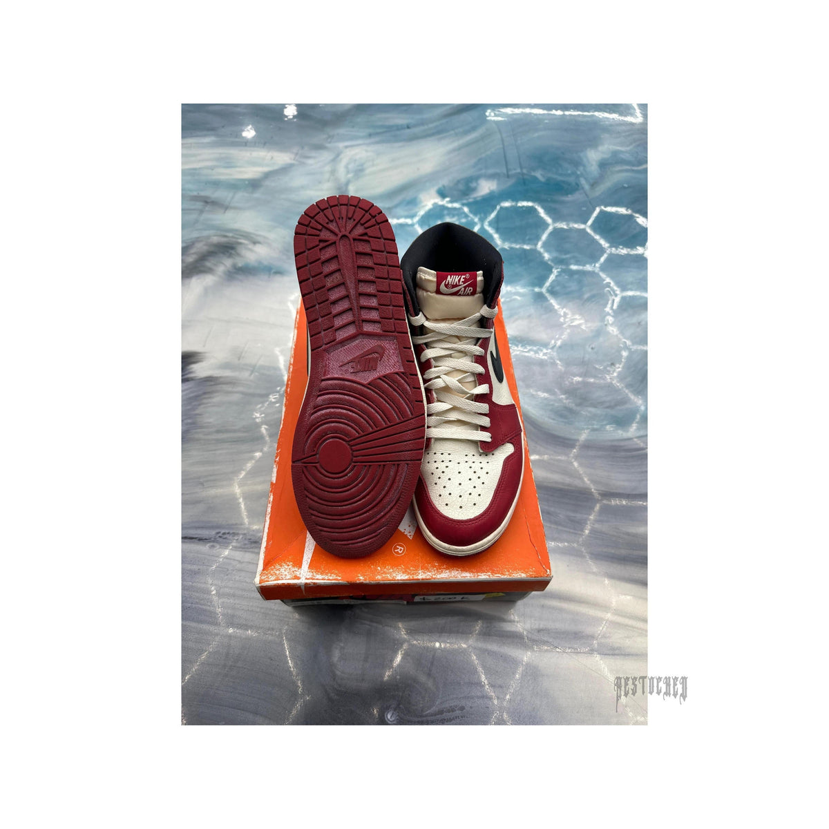 JORDAN 1 RETRO HIGH PG CHICAGO LOST AND FOUND PRE OWNED SIZE 12