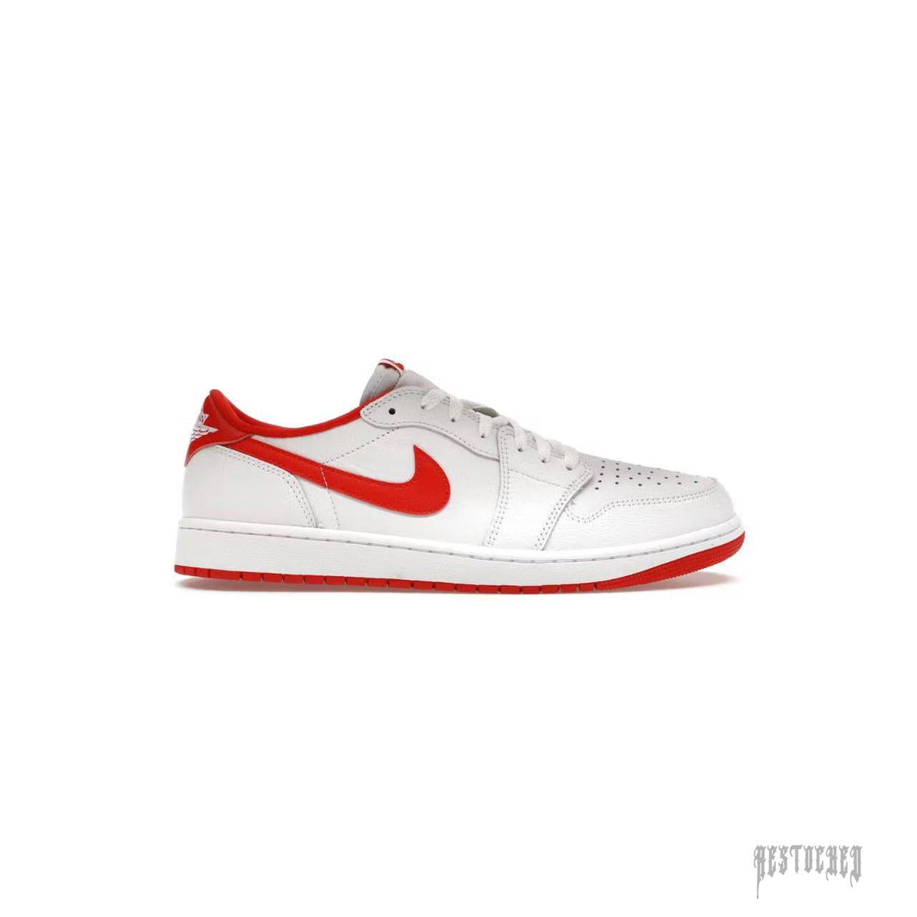 JORDAN 1 RETRO LOW OG UNIVERSITY RED sneaker, white leather with red Swoosh and sole.