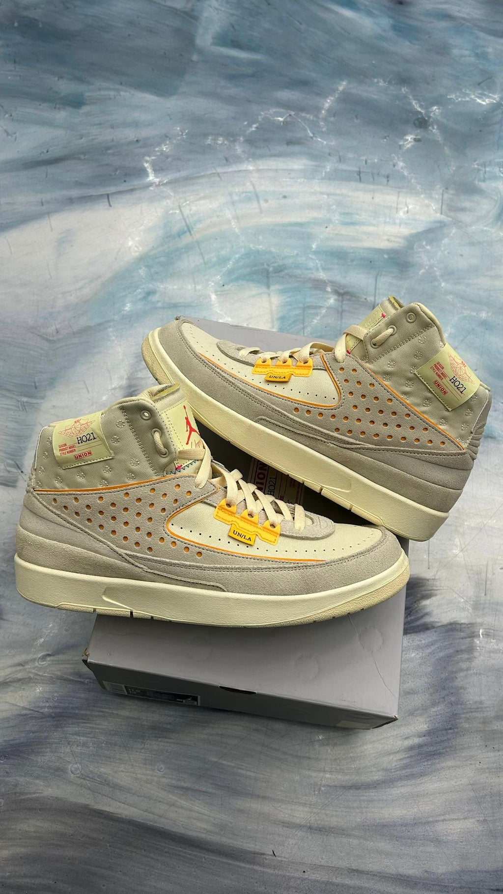 Pre-owned Jordan 2 Retro SP Union Ratan sneakers, size 11.5, with light grey suede, perforated sides, and yellow accents.