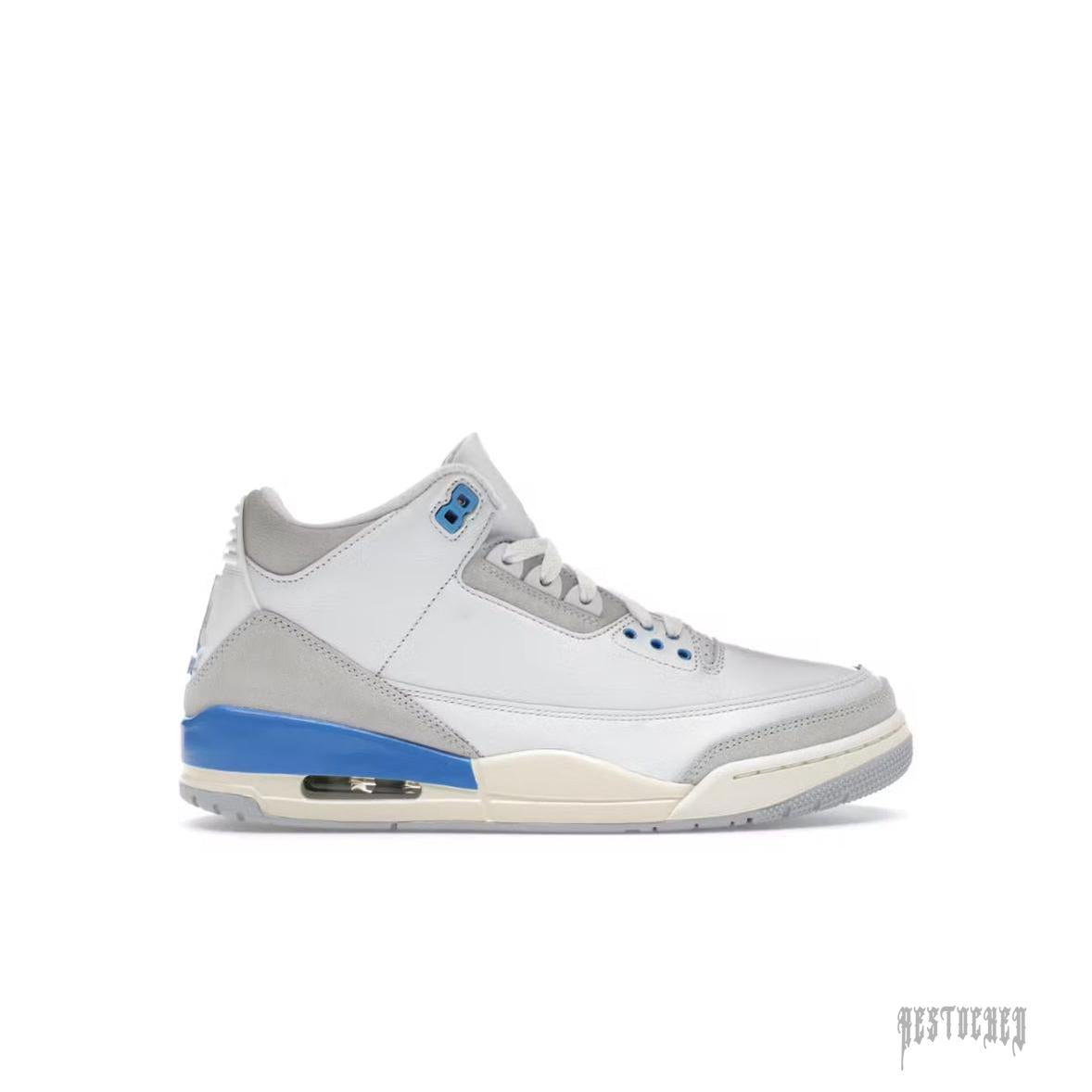 JORDAN 3 RETRO LUCKY SHORTS sneaker, white leather with grey elephant print and blue accents.