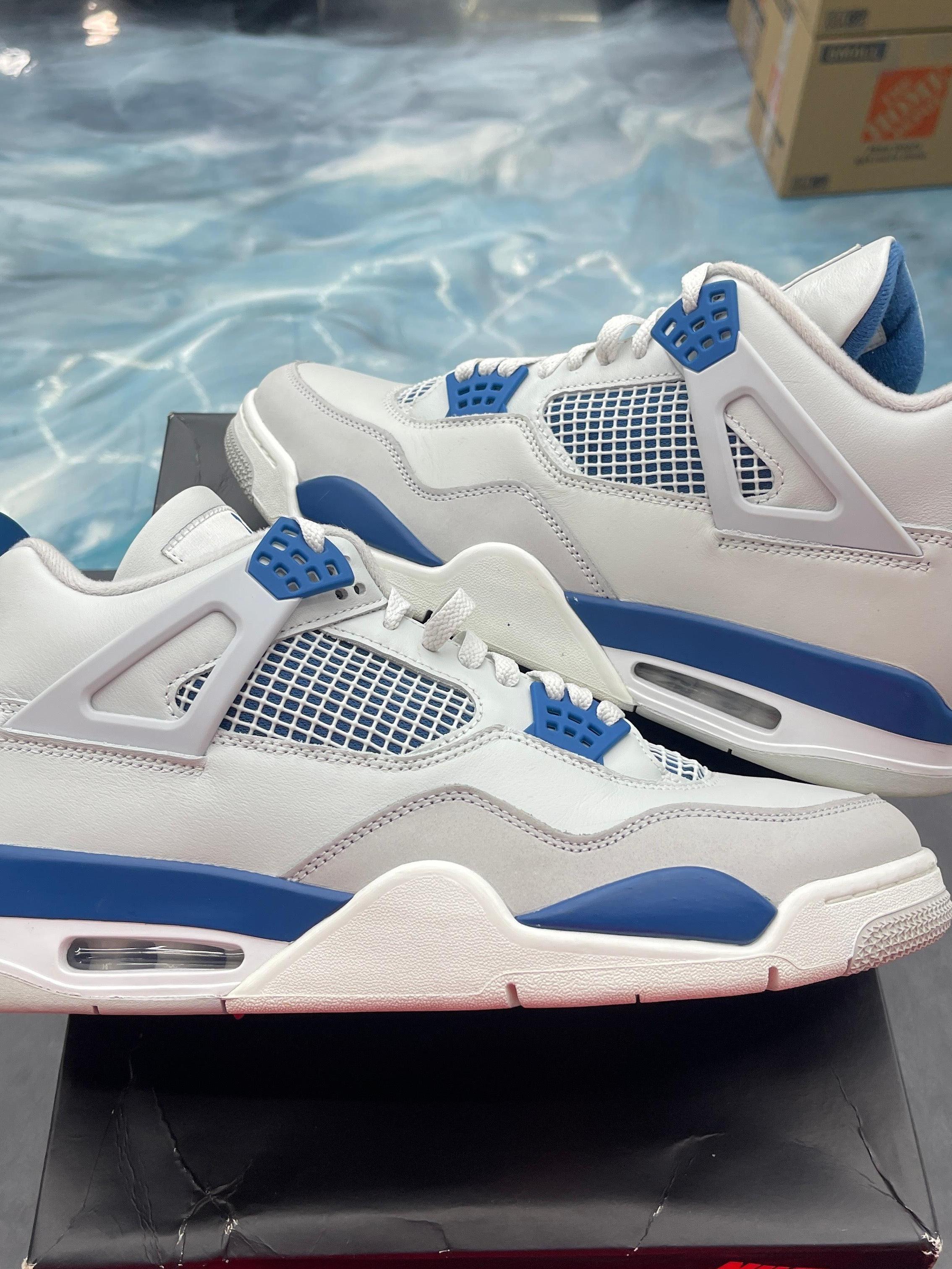 Pre-owned Jordan 4 Retro Military Blue sneakers, white leather with blue accents, size 13.
