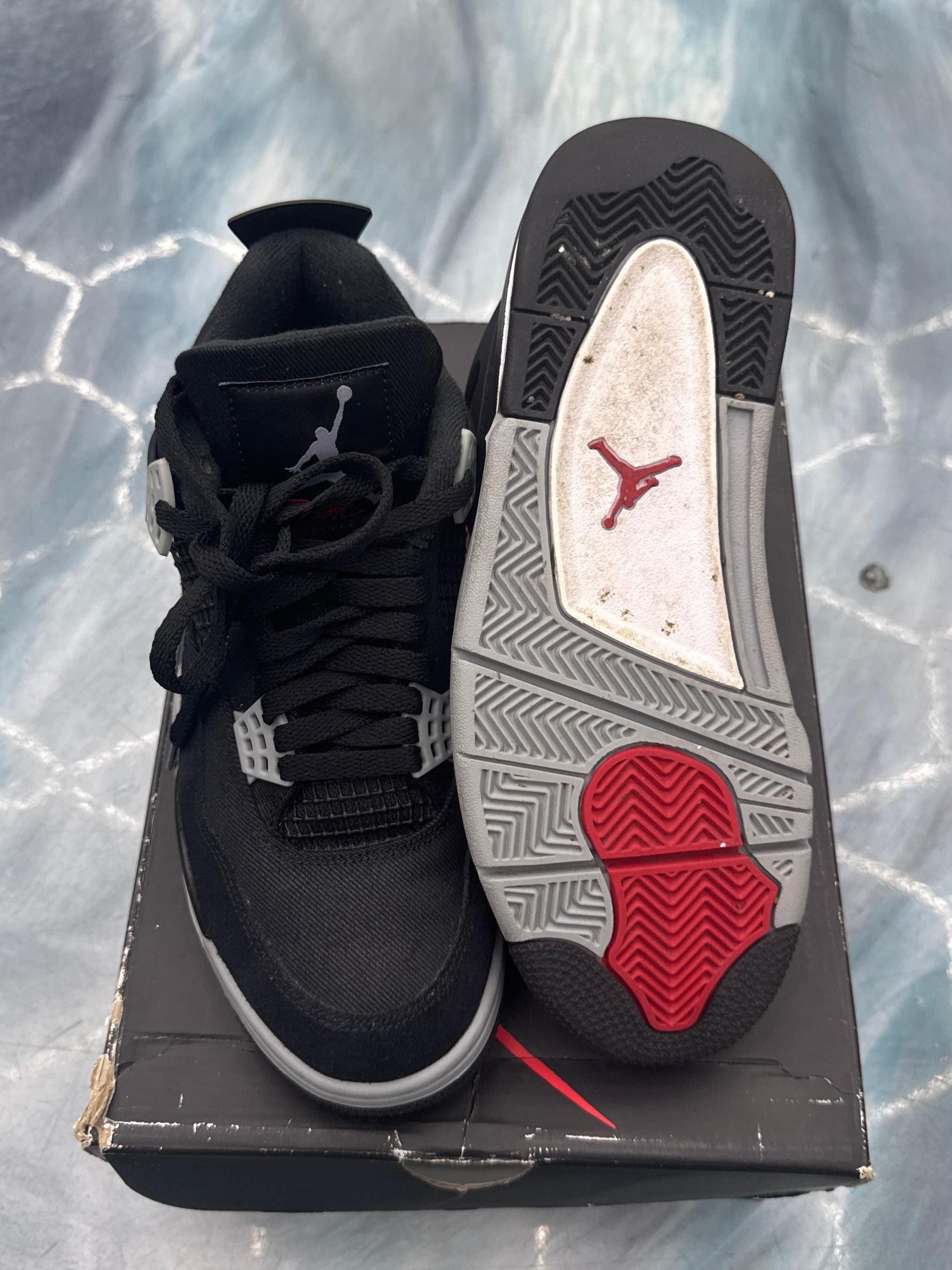 Pre-owned Jordan 4 Retro SE Black Canvas sneakers, size 8.5, showing top and sole with red Jumpman logo.