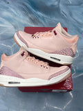 Pre-owned JORDAN 4 RETRO VALENTINES DAY sneakers, light pink leather with patterned accents, size 12W/10.5.