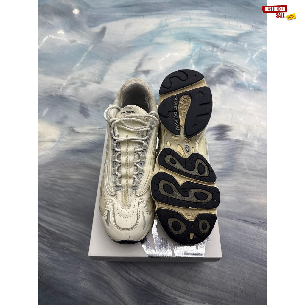 New Balance 1000 Aime Leon Dore white pre-owned size 10.5 sneakers, top and sole view.
