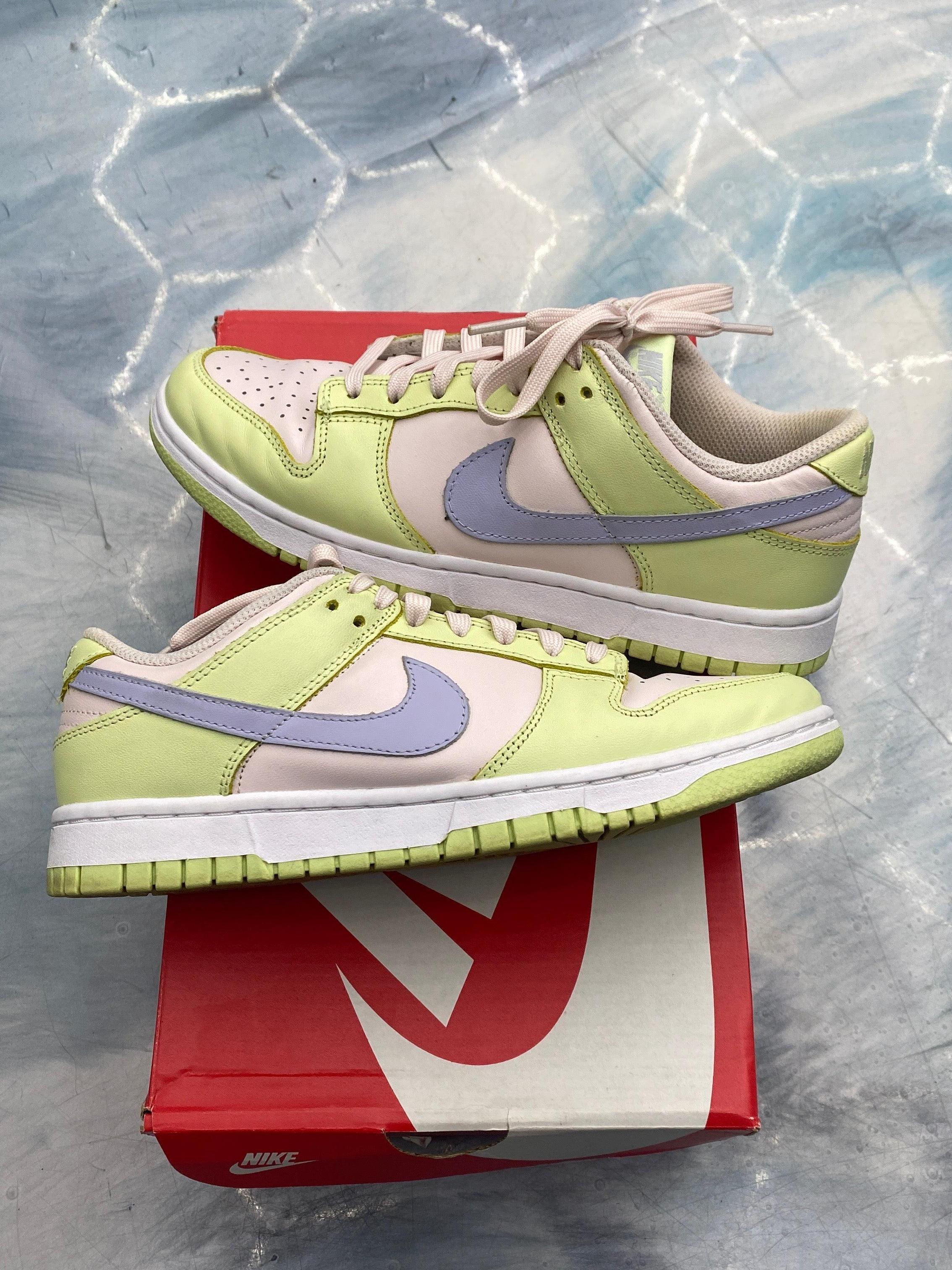 NIKE DUNK LOW LIME ICE WOMENS PRE OWNED 6.5, light green and purple leather sneakers on a red box.
