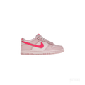 NIKE DUNK LOW TRIPLE PINK (GS) sneaker, light pink leather with bright pink Swoosh.