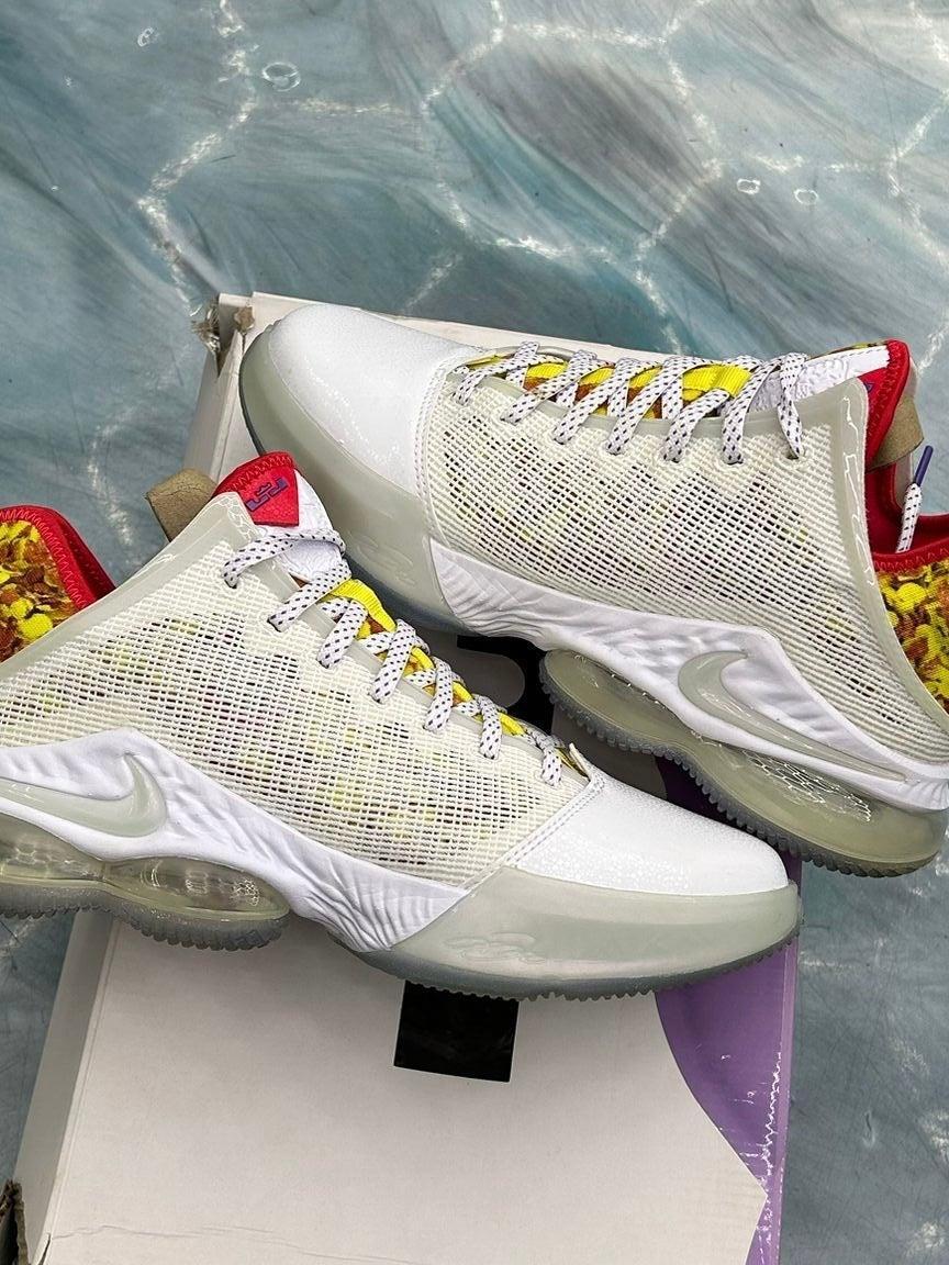 NIKE LEBRON 19 LOW Magic Fruity Pebbles, white mesh sneakers with colorful lining, size 9.5.