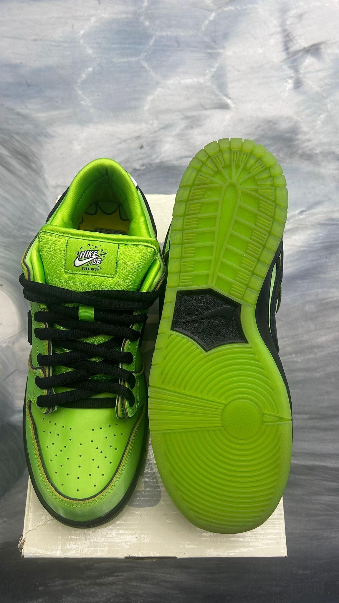 Pre-owned Nike SB Dunk Low Powerpuff Girls Buttercup sneakers, size 8.5, in vibrant green with black laces and sole.